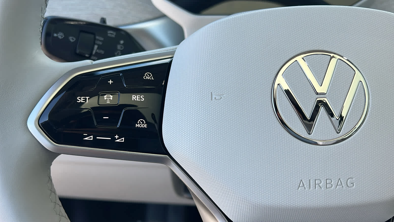 Thumbnail: 2025 Volkswagen ID.Buzz - 19