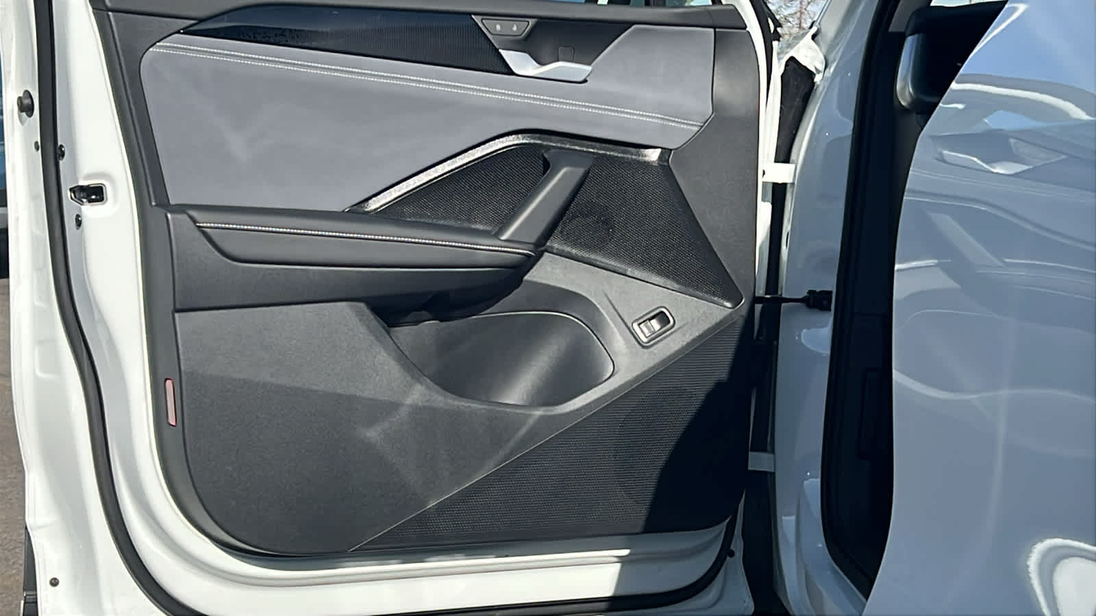 Thumbnail: 2026 Volkswagen Tiguan - 23