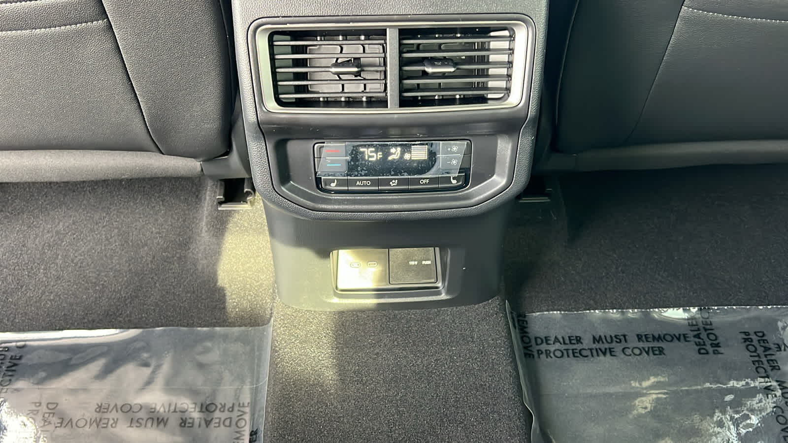 Thumbnail: 2026 Volkswagen Atlas - 25