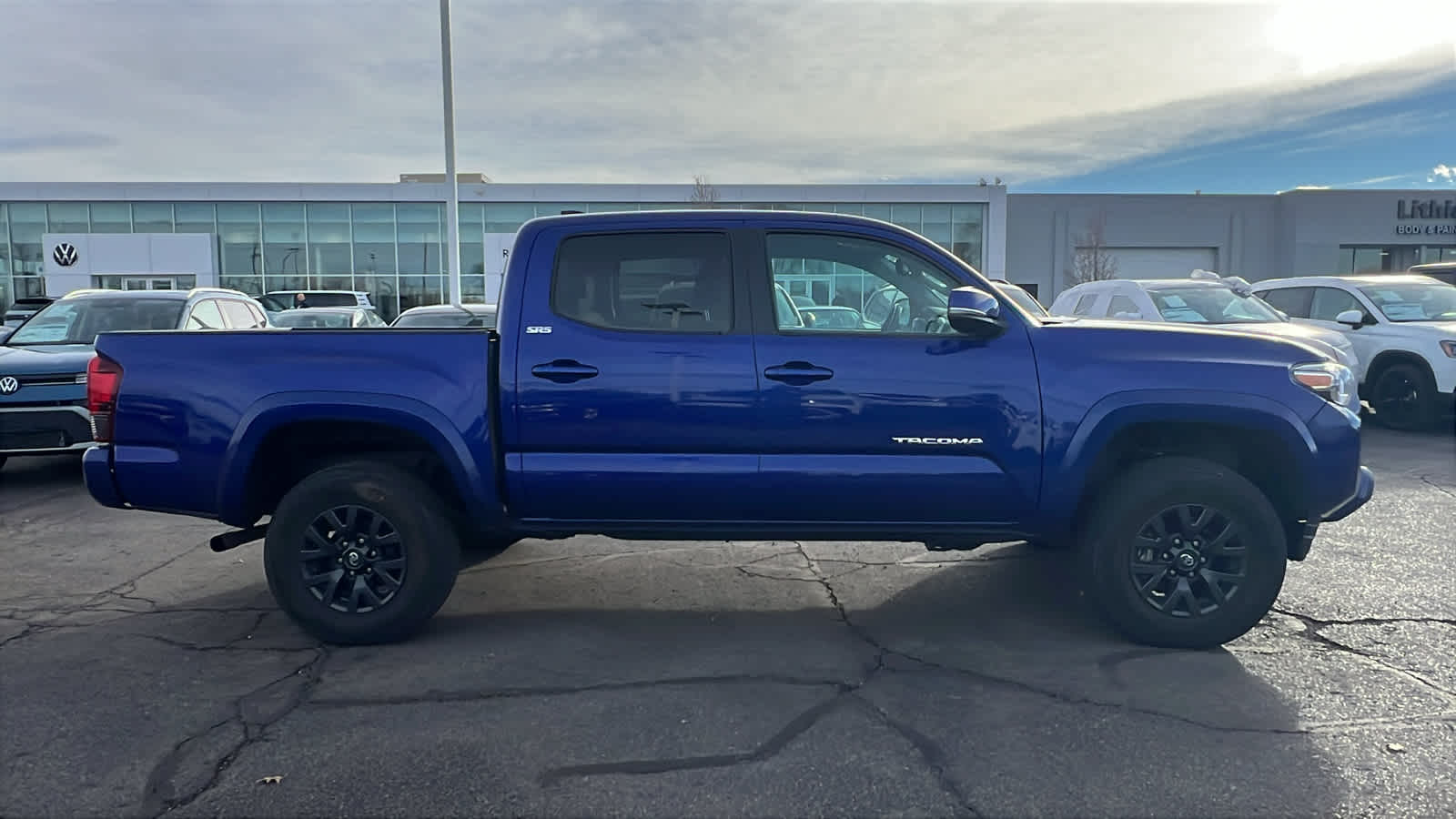 Thumbnail: 2023 Toyota Tacoma - 4