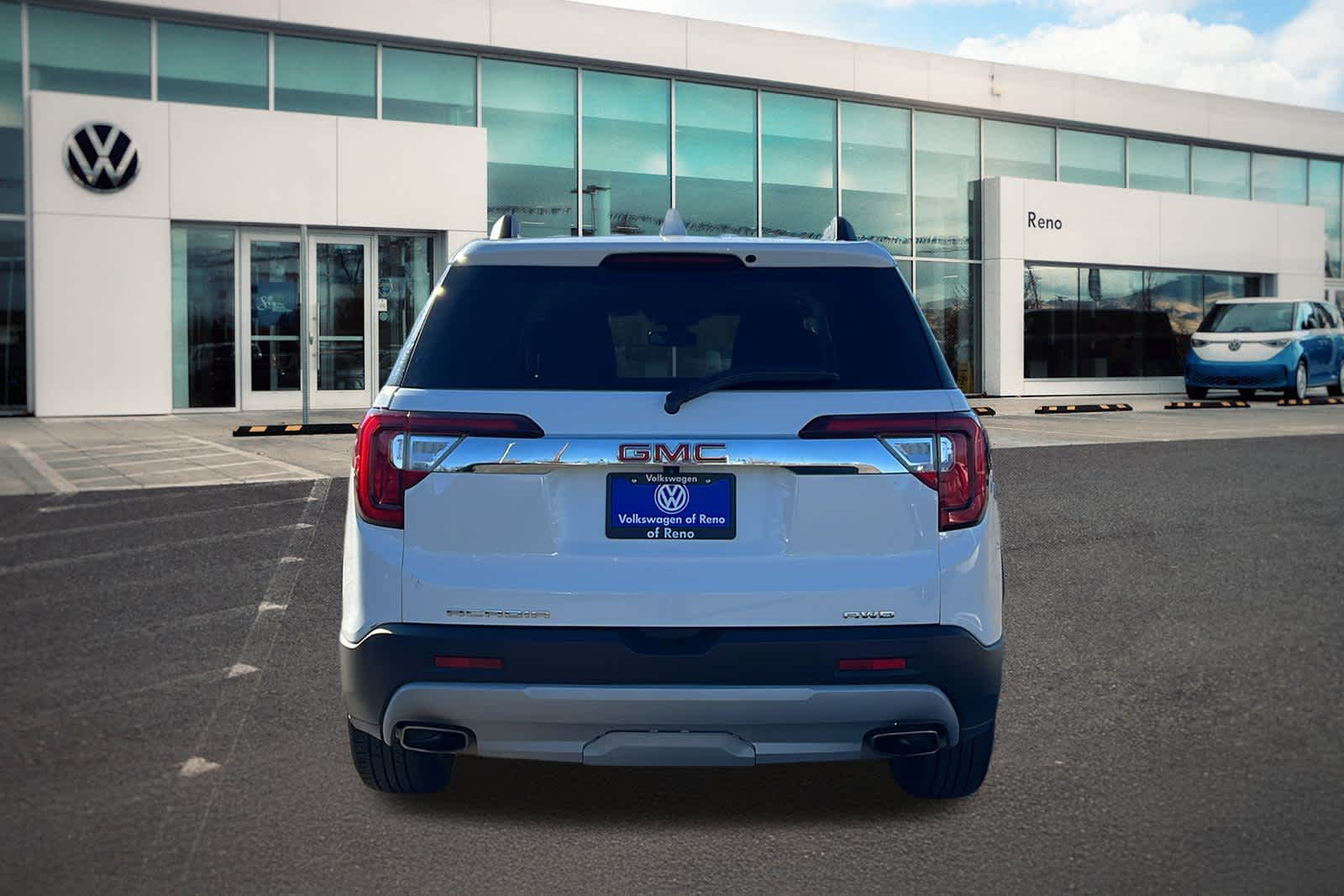 Thumbnail: 2023 GMC Acadia - 6