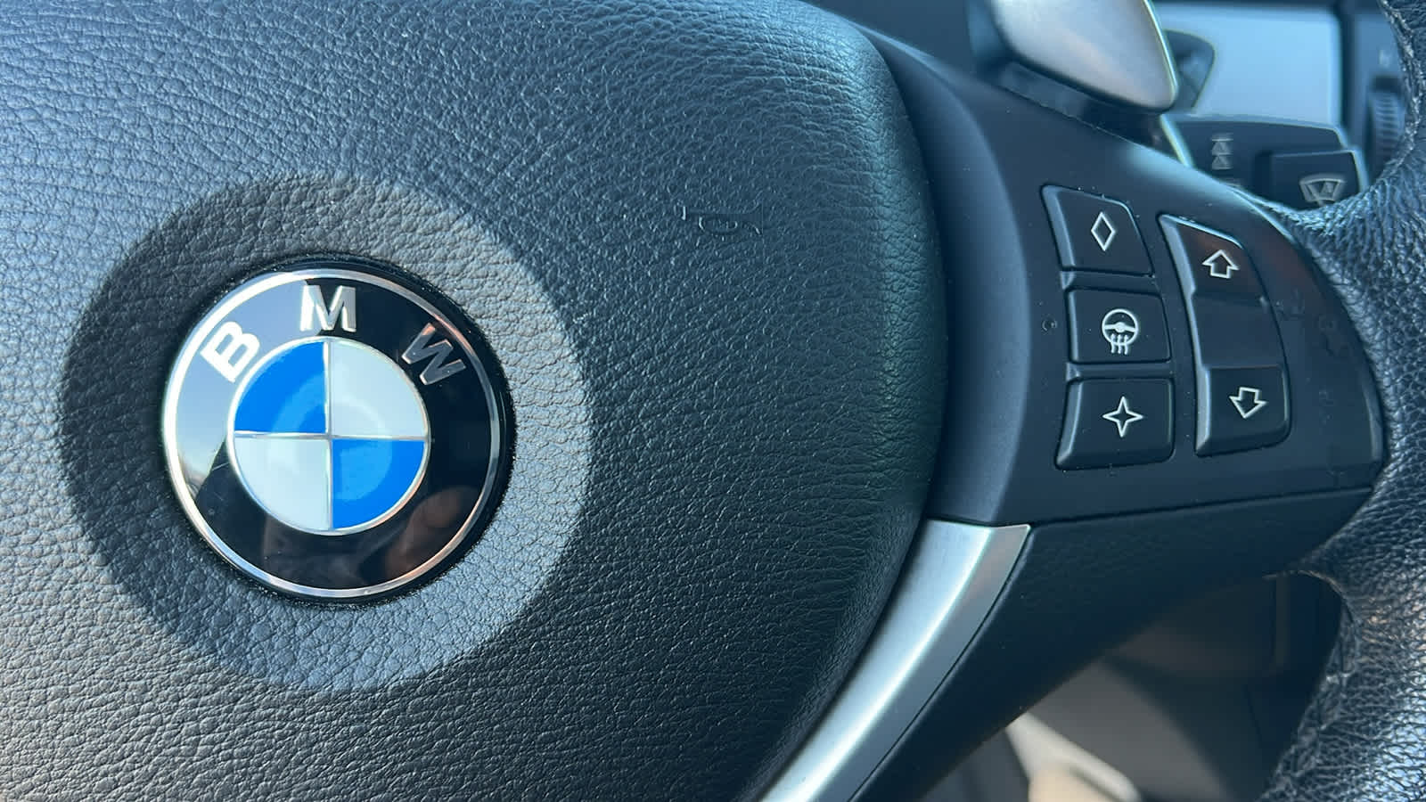 Thumbnail: 2008 BMW X6 - 20