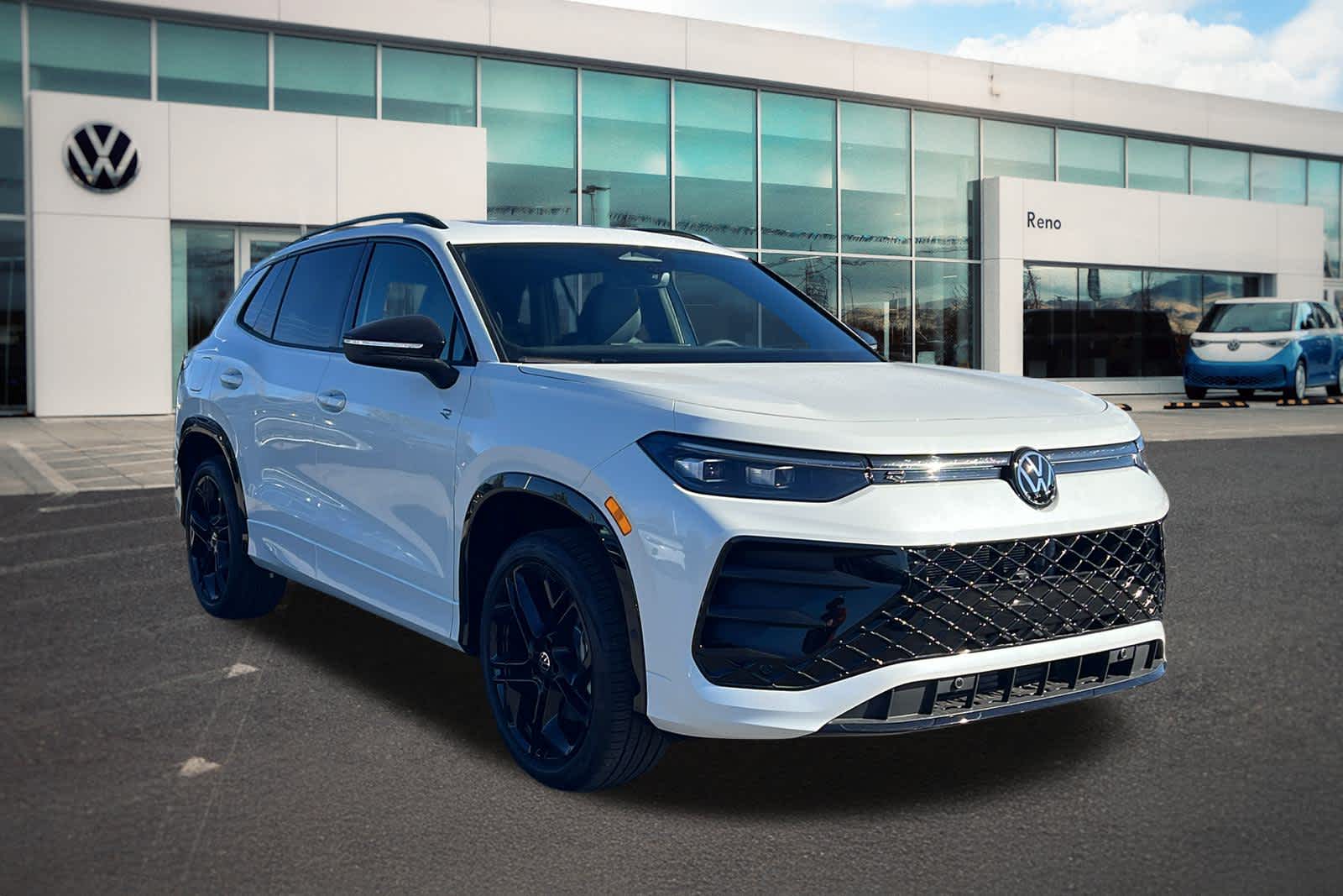 Thumbnail: 2026 Volkswagen Tiguan - 3