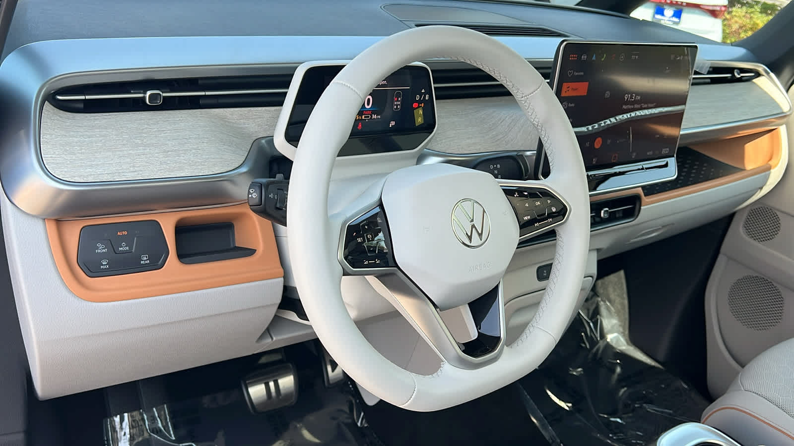 Thumbnail: 2025 Volkswagen ID.Buzz - 10