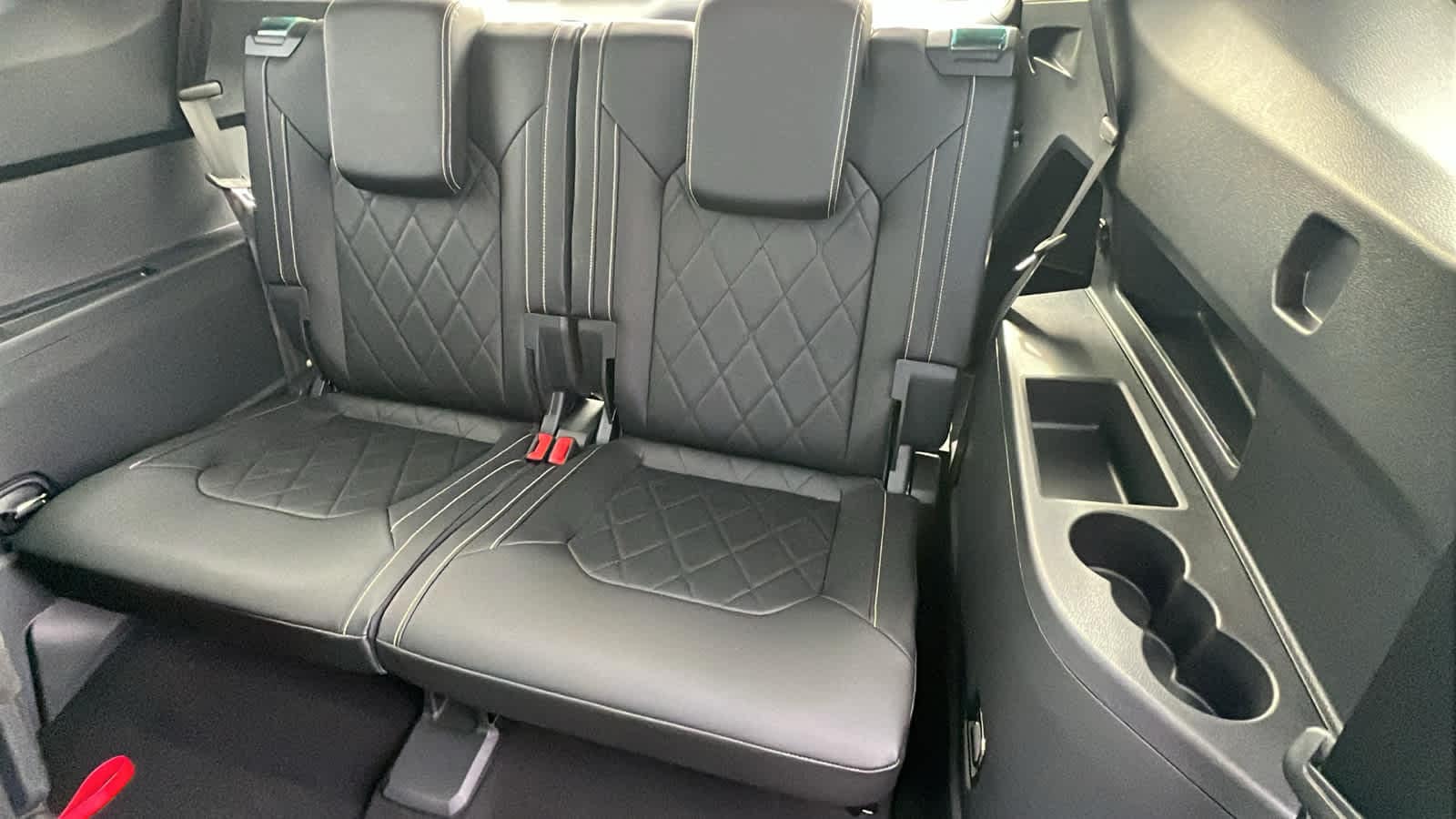 Thumbnail: 2026 Volkswagen Atlas - 31