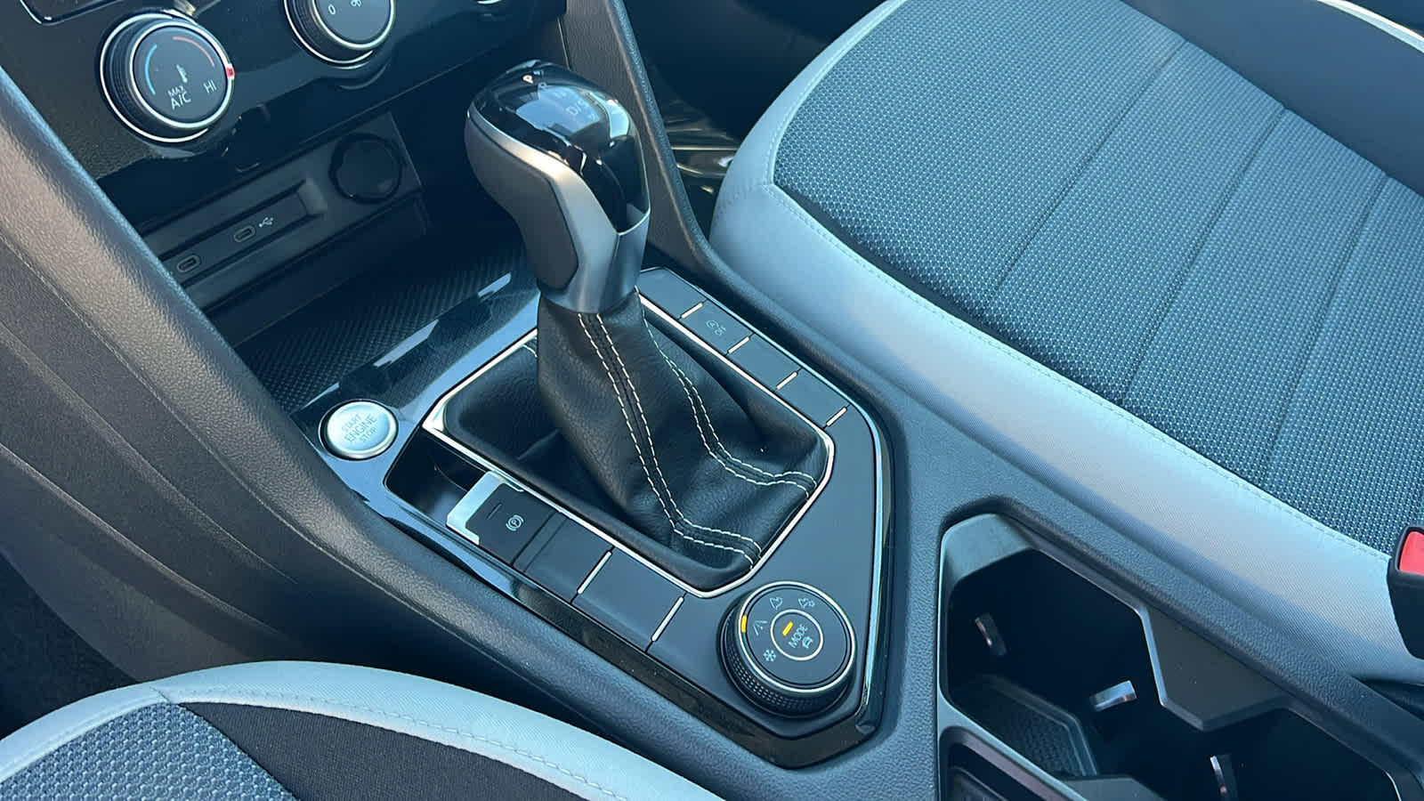 Thumbnail: 2026 Volkswagen Taos - 13