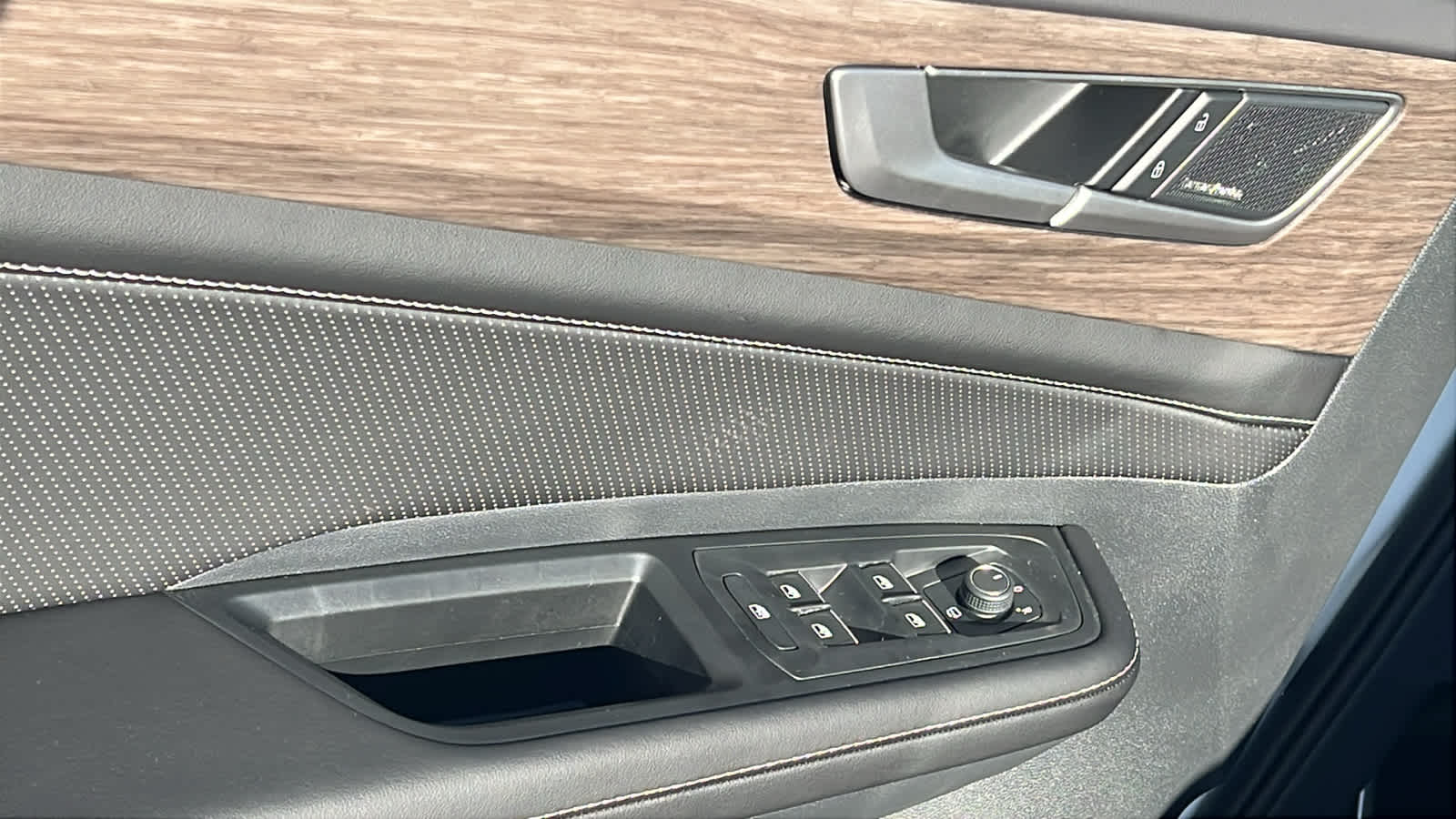 Thumbnail: 2026 Volkswagen Atlas - 22