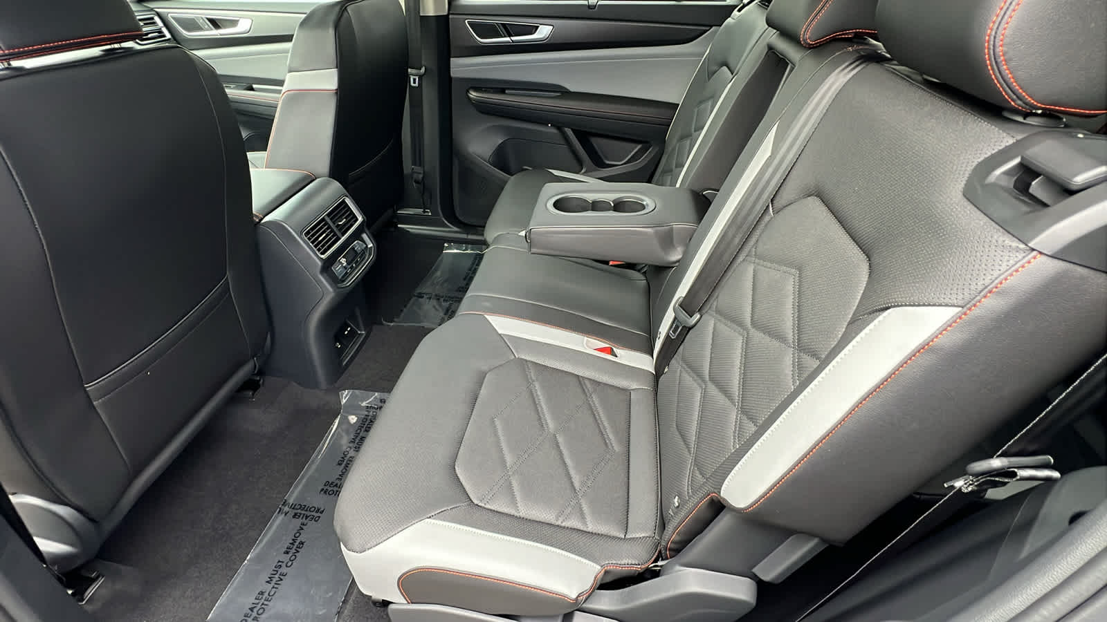 Thumbnail: 2026 Volkswagen Atlas - 24