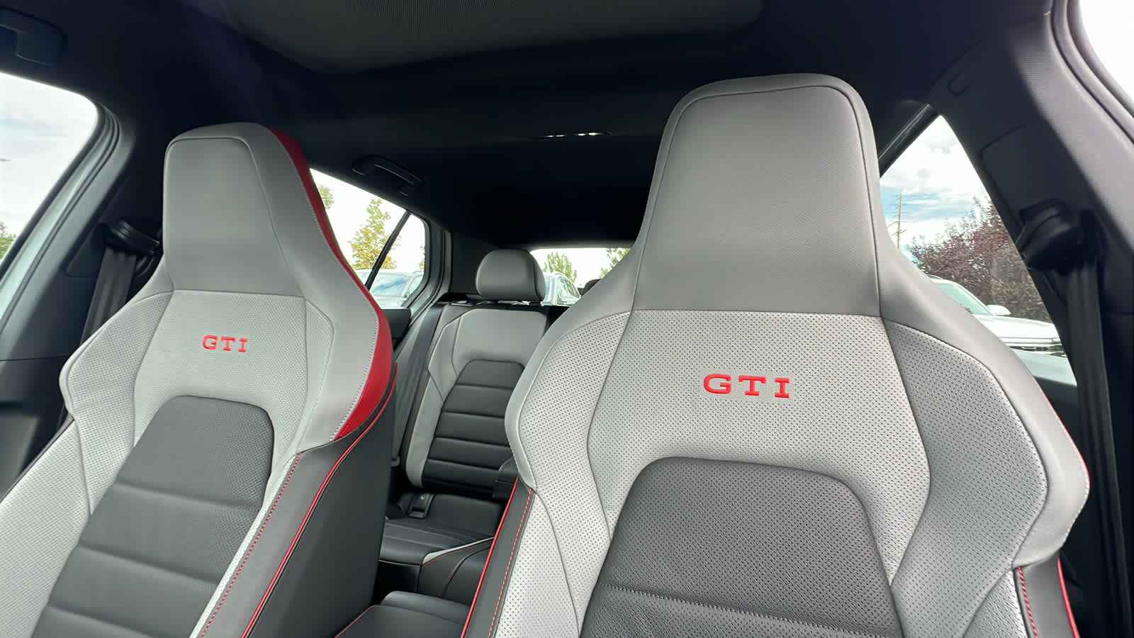 Thumbnail: 2025 Volkswagen Golf - 11