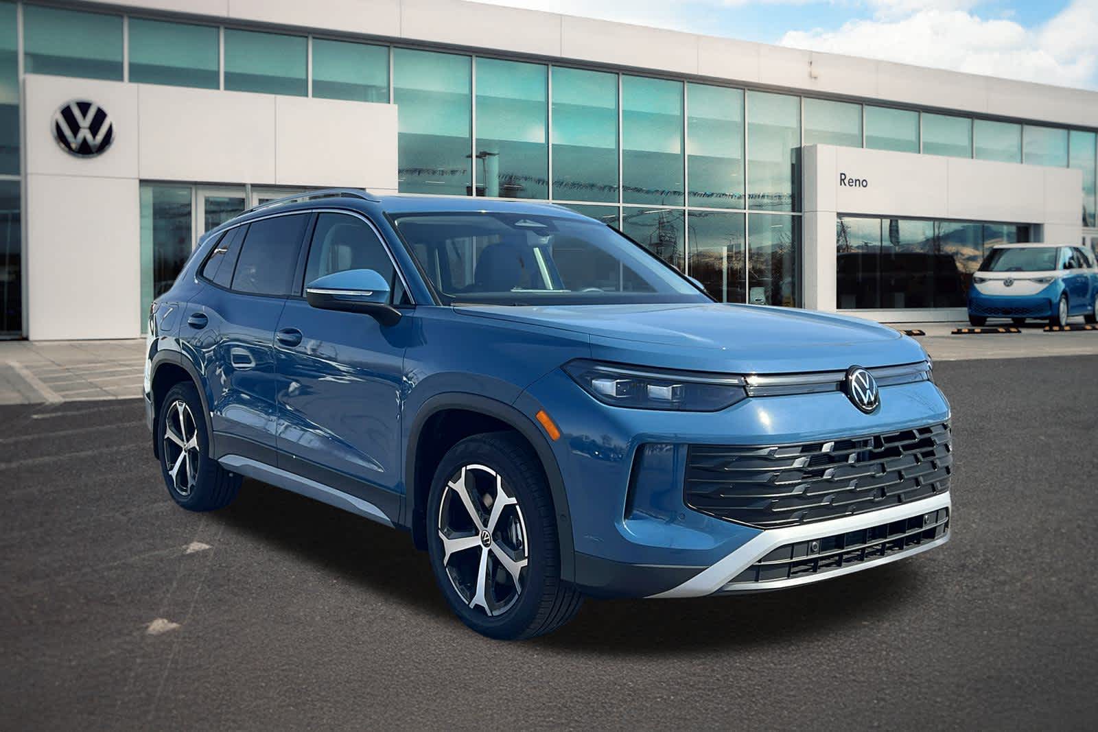 Thumbnail: 2026 Volkswagen Tiguan - 3