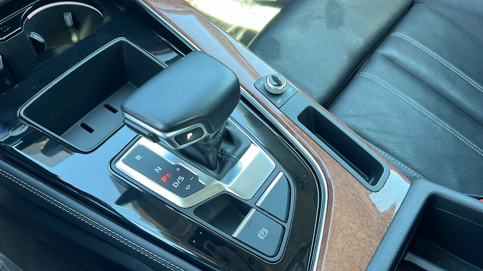 2022 Audi A4 Prestige - Photo 13