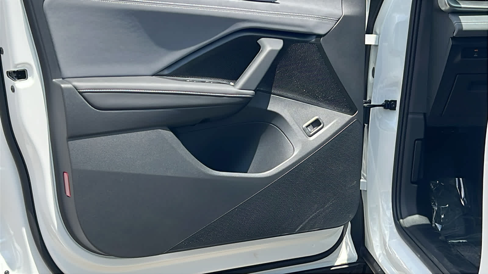 Thumbnail: 2026 Volkswagen Tiguan - 23