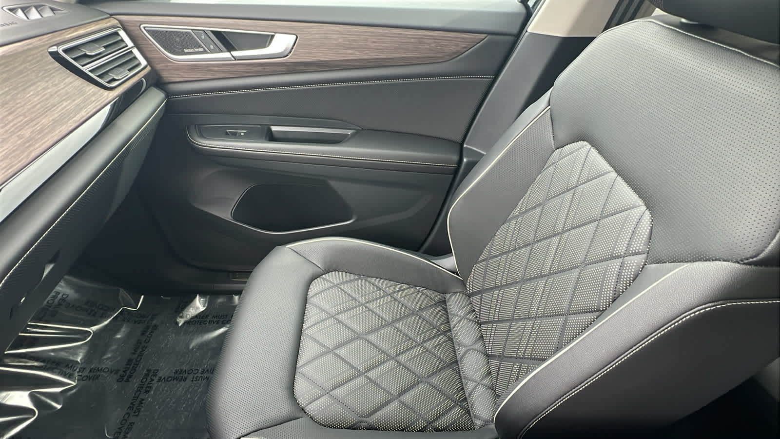 Thumbnail: 2026 Volkswagen Atlas - 12