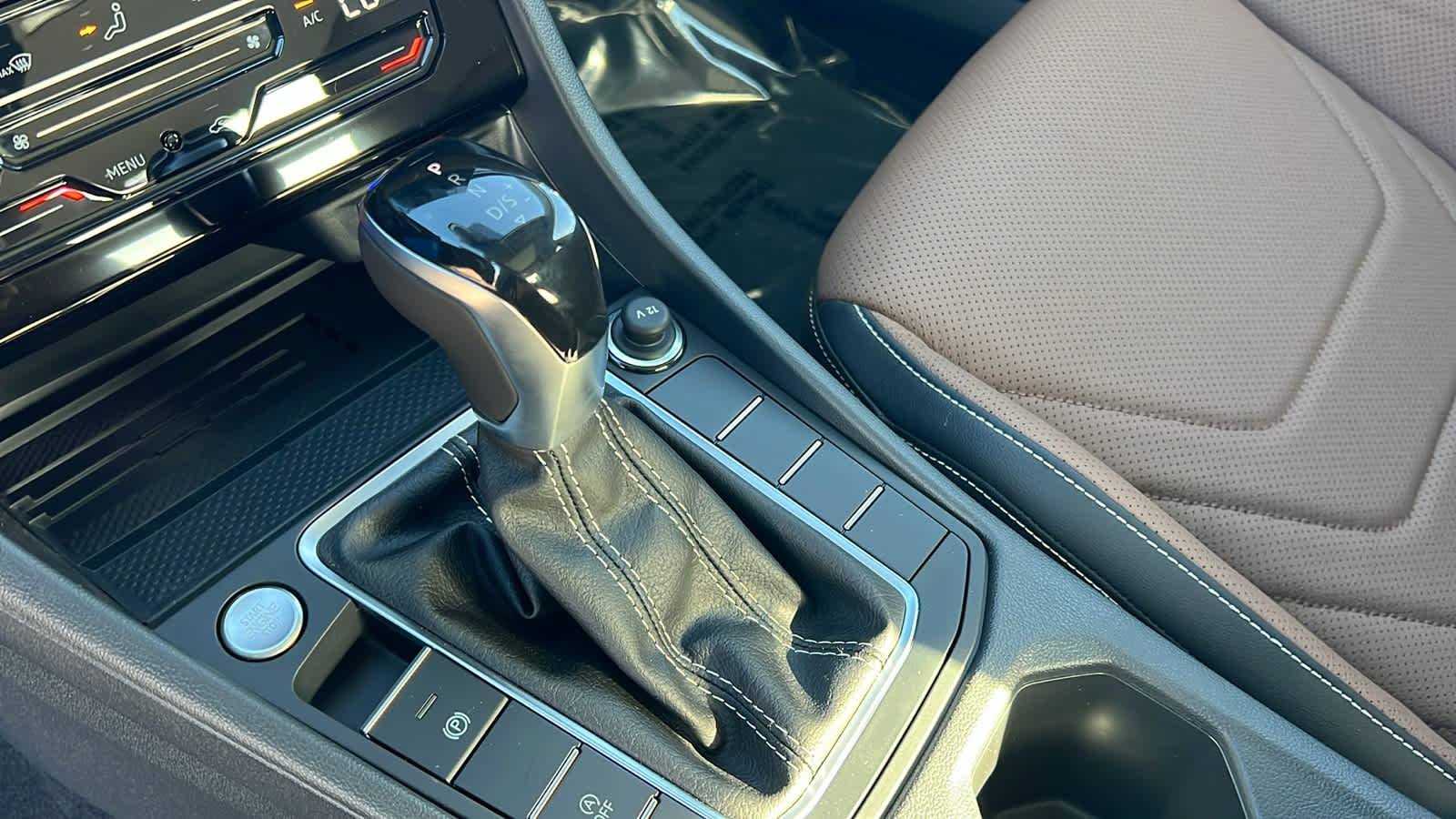 Thumbnail: 2026 Volkswagen Jetta - 13