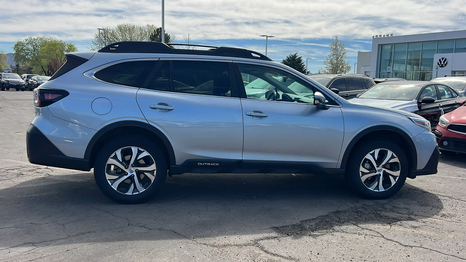 Thumbnail: 2022 Subaru Outback - 4