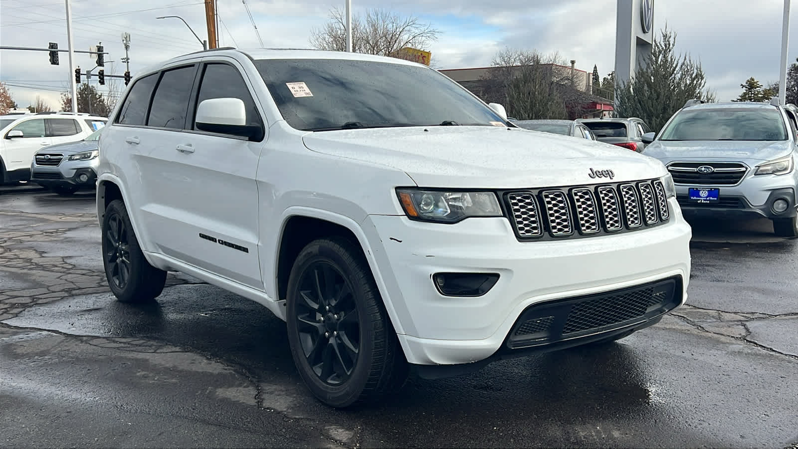 Thumbnail: 2019 Jeep Grand Cherokee - 3