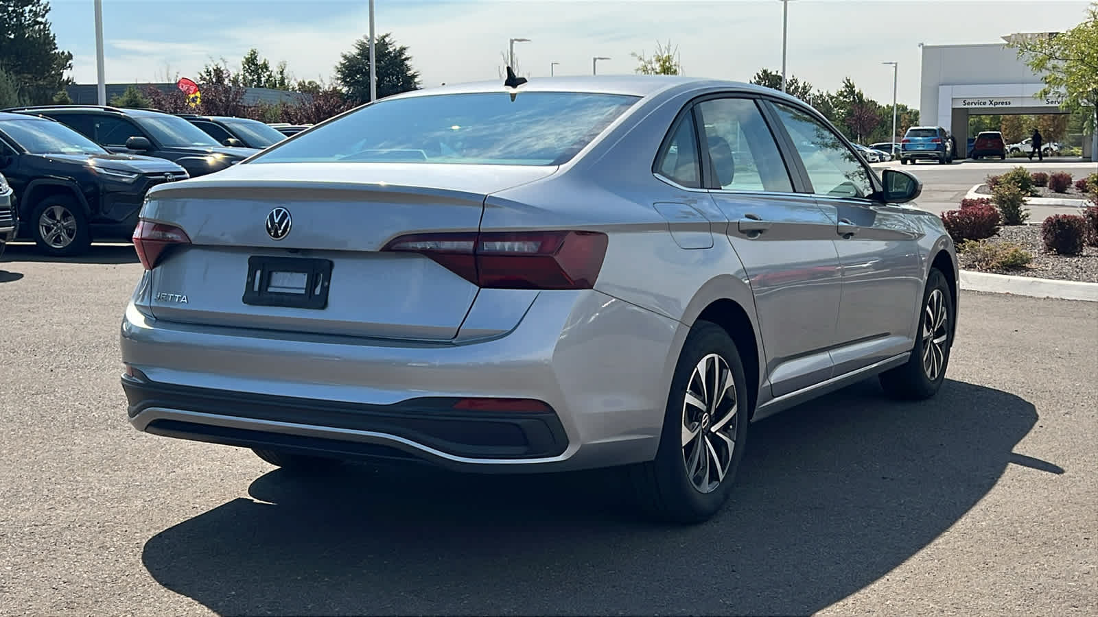 Thumbnail: 2022 Volkswagen Jetta - 5
