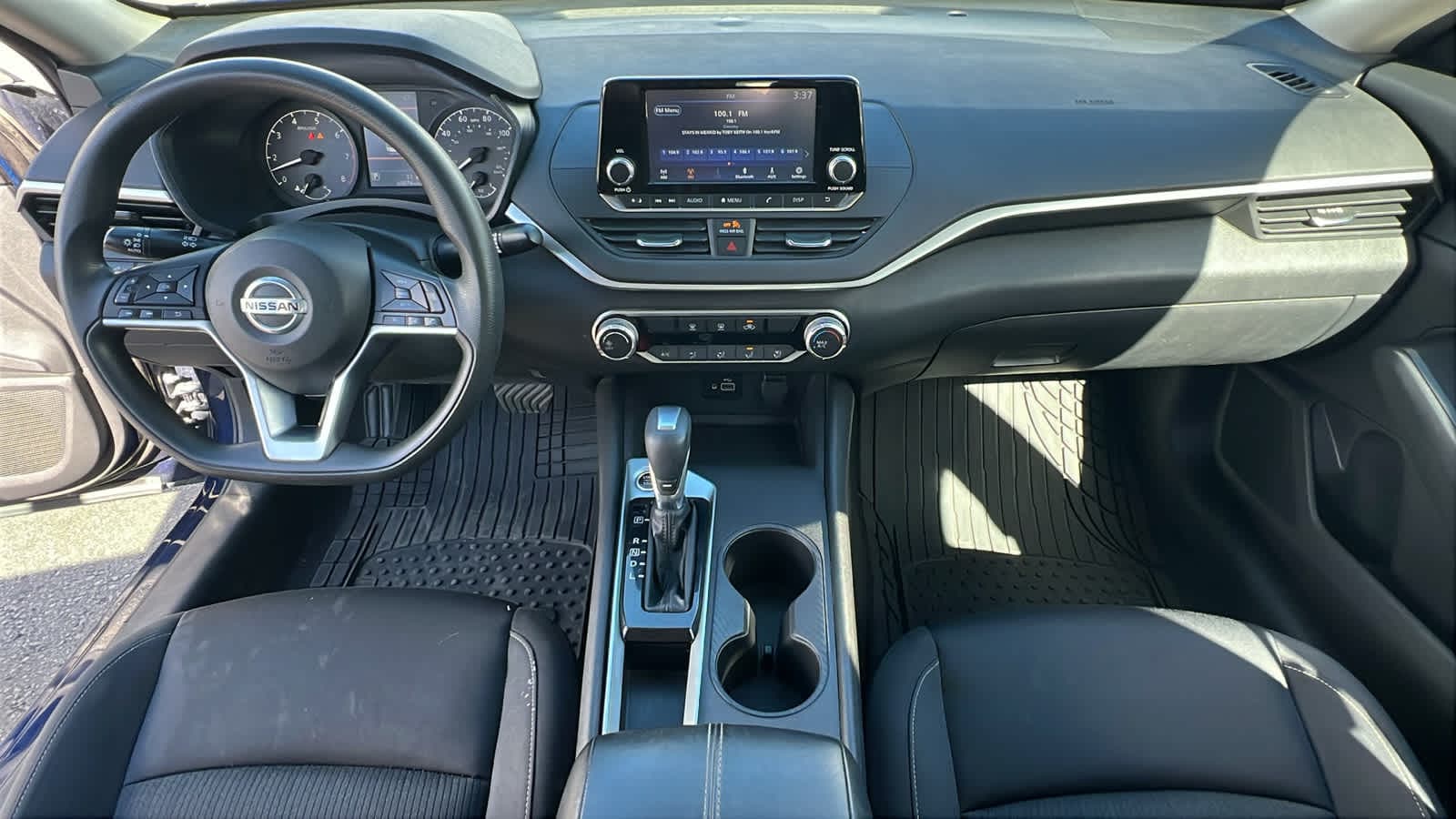 Thumbnail: 2022 Nissan Altima - 26