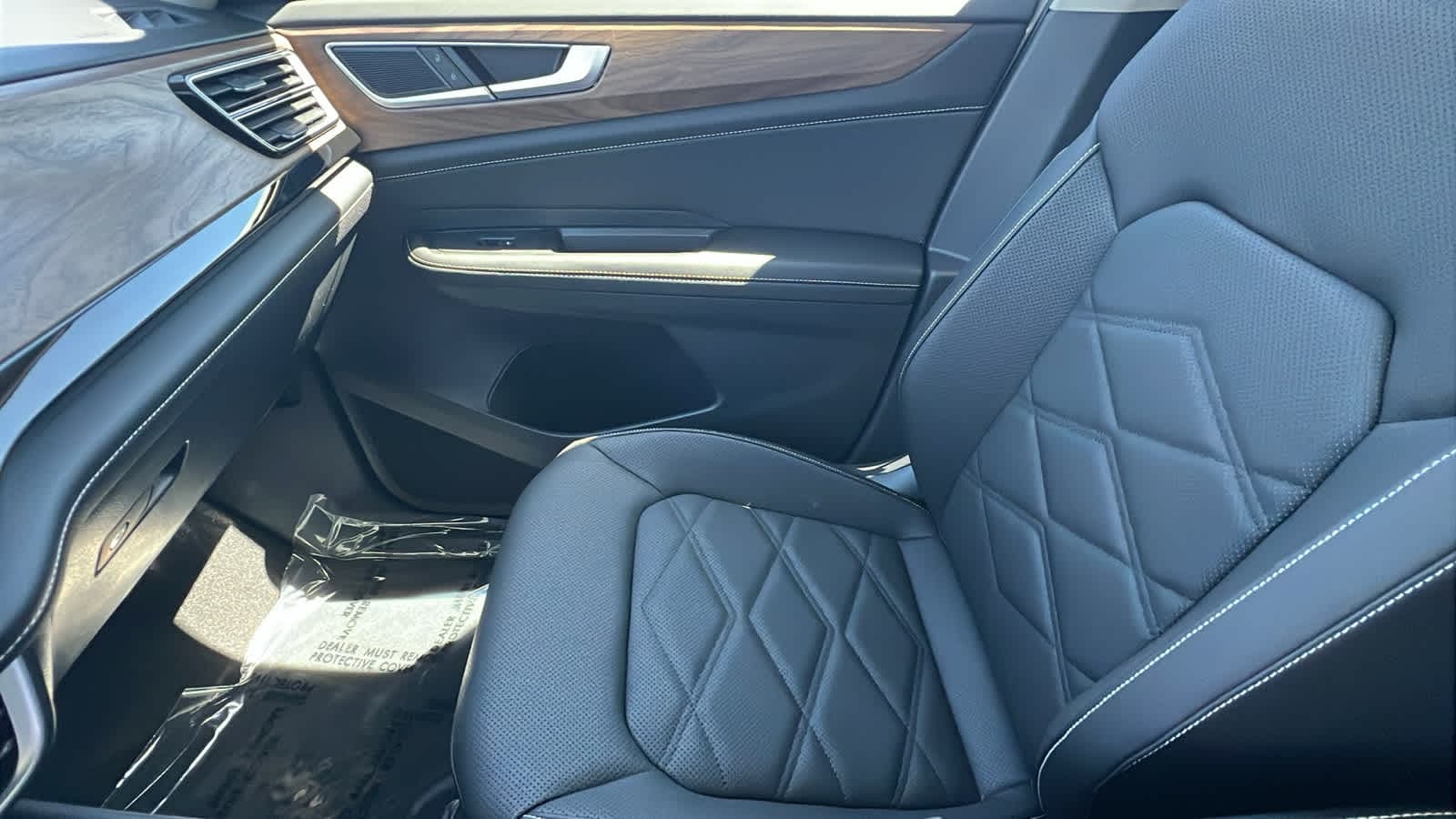 Thumbnail: 2026 Volkswagen Atlas - 12