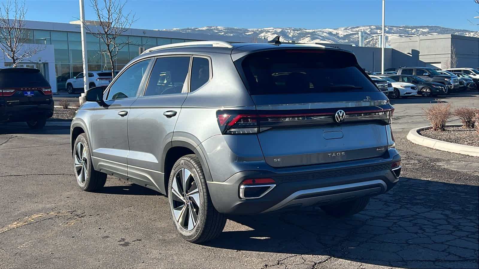 Thumbnail: 2025 Volkswagen Taos - 7