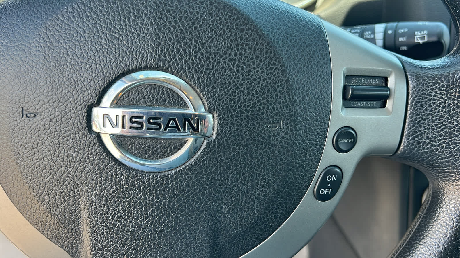 Thumbnail: 2013 Nissan Rogue - 19