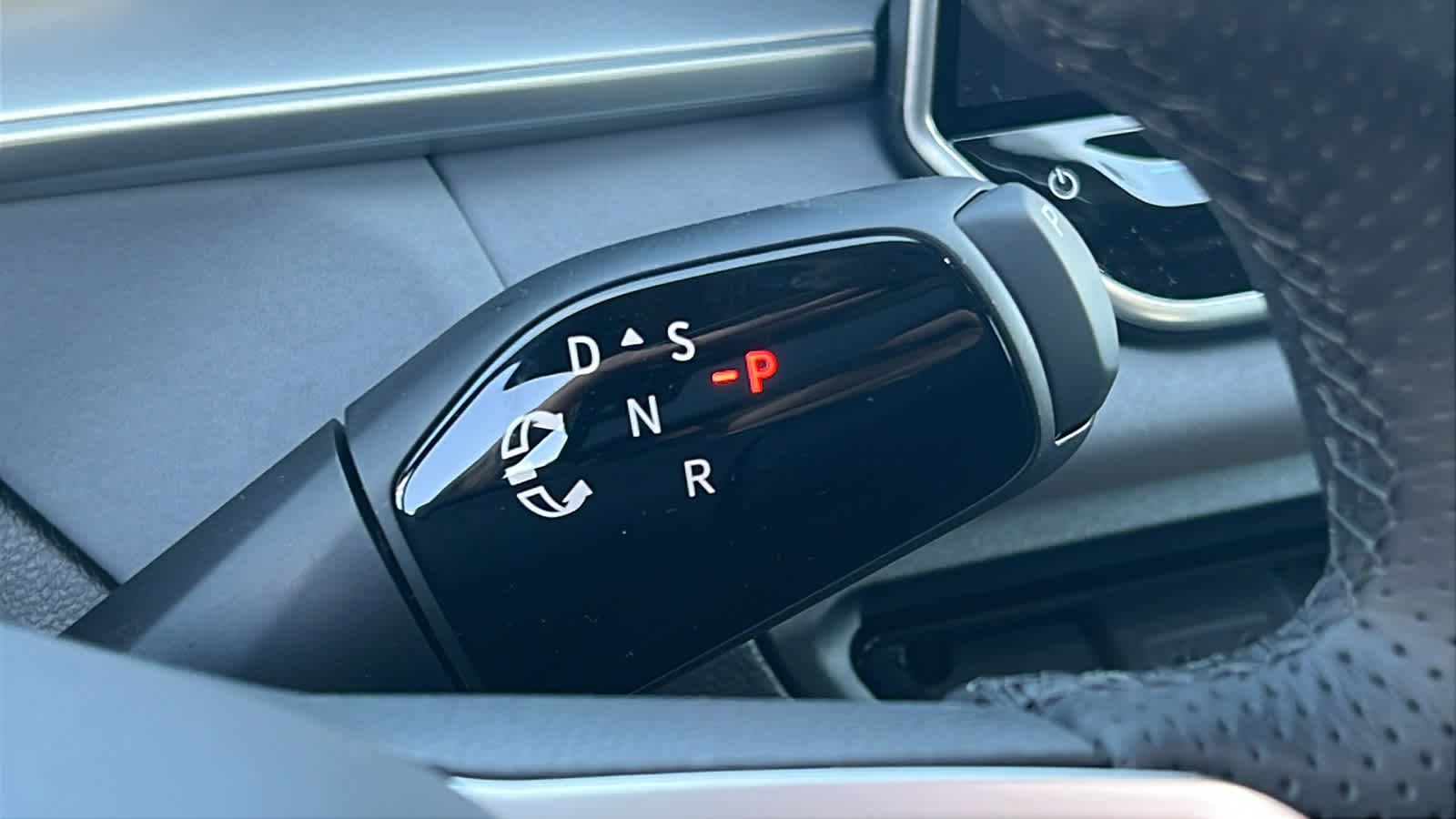 Thumbnail: 2026 Volkswagen Tiguan - 13