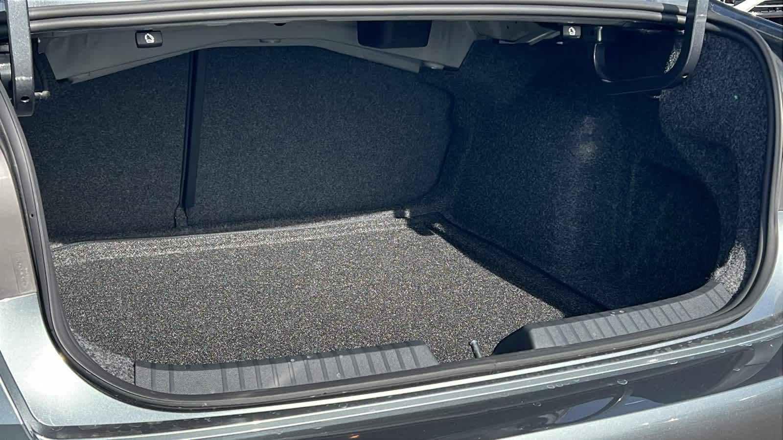 Thumbnail: 2026 Volkswagen Jetta - 27