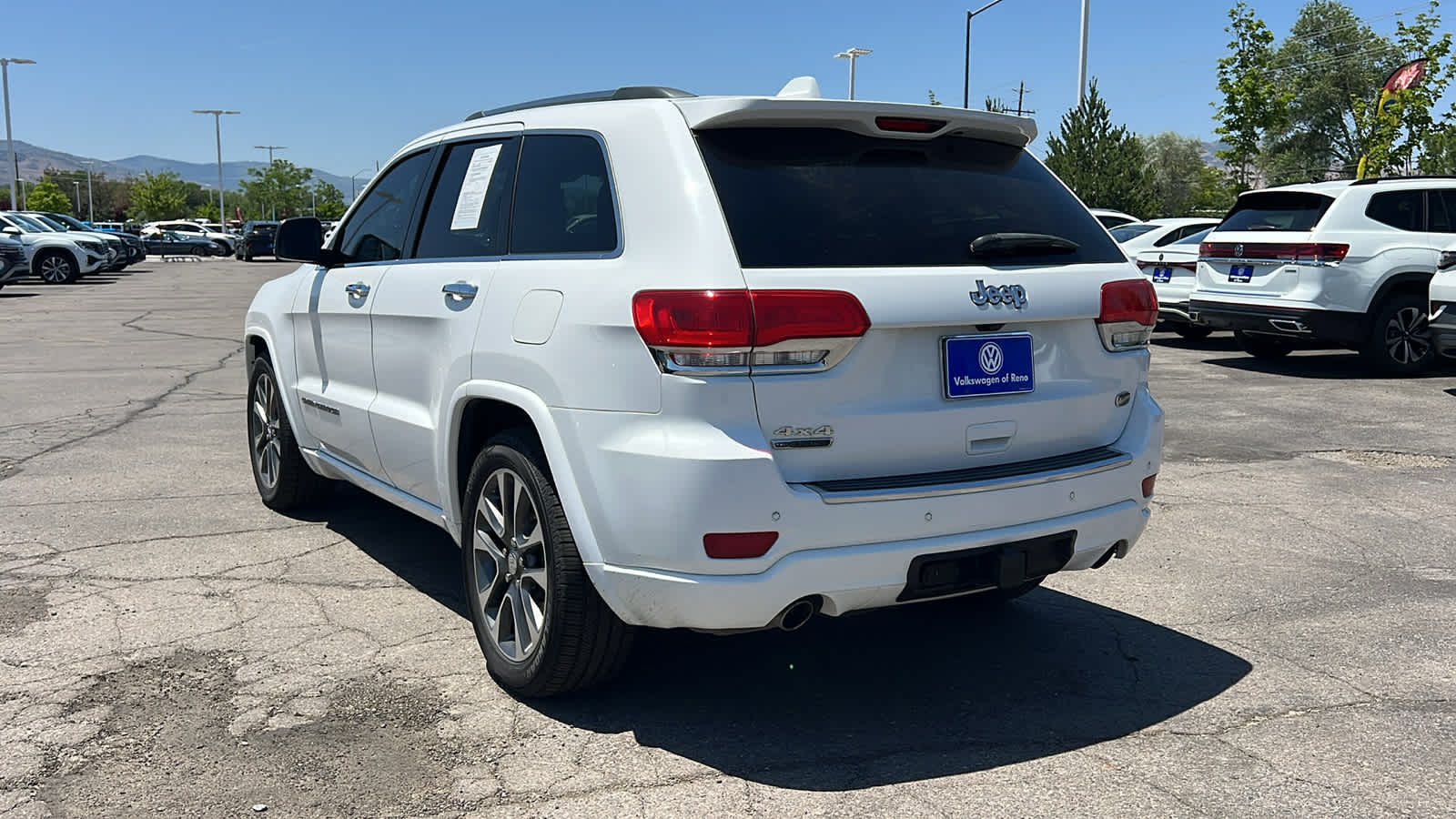 2018 Jeep Grand Cherokee Overland 7