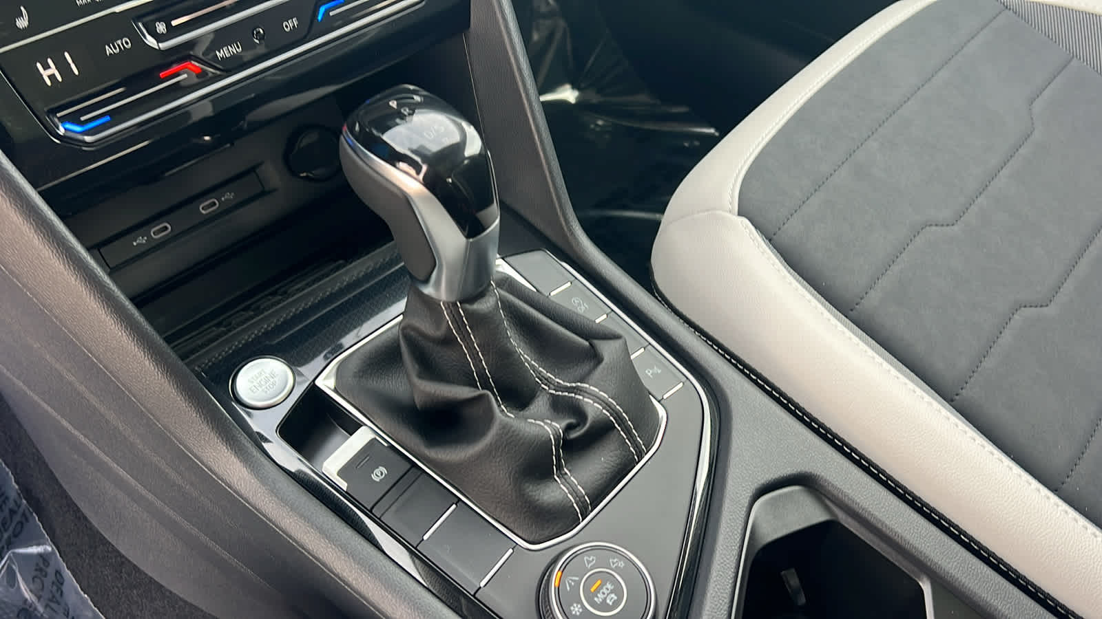 Thumbnail: 2026 Volkswagen Taos - 13