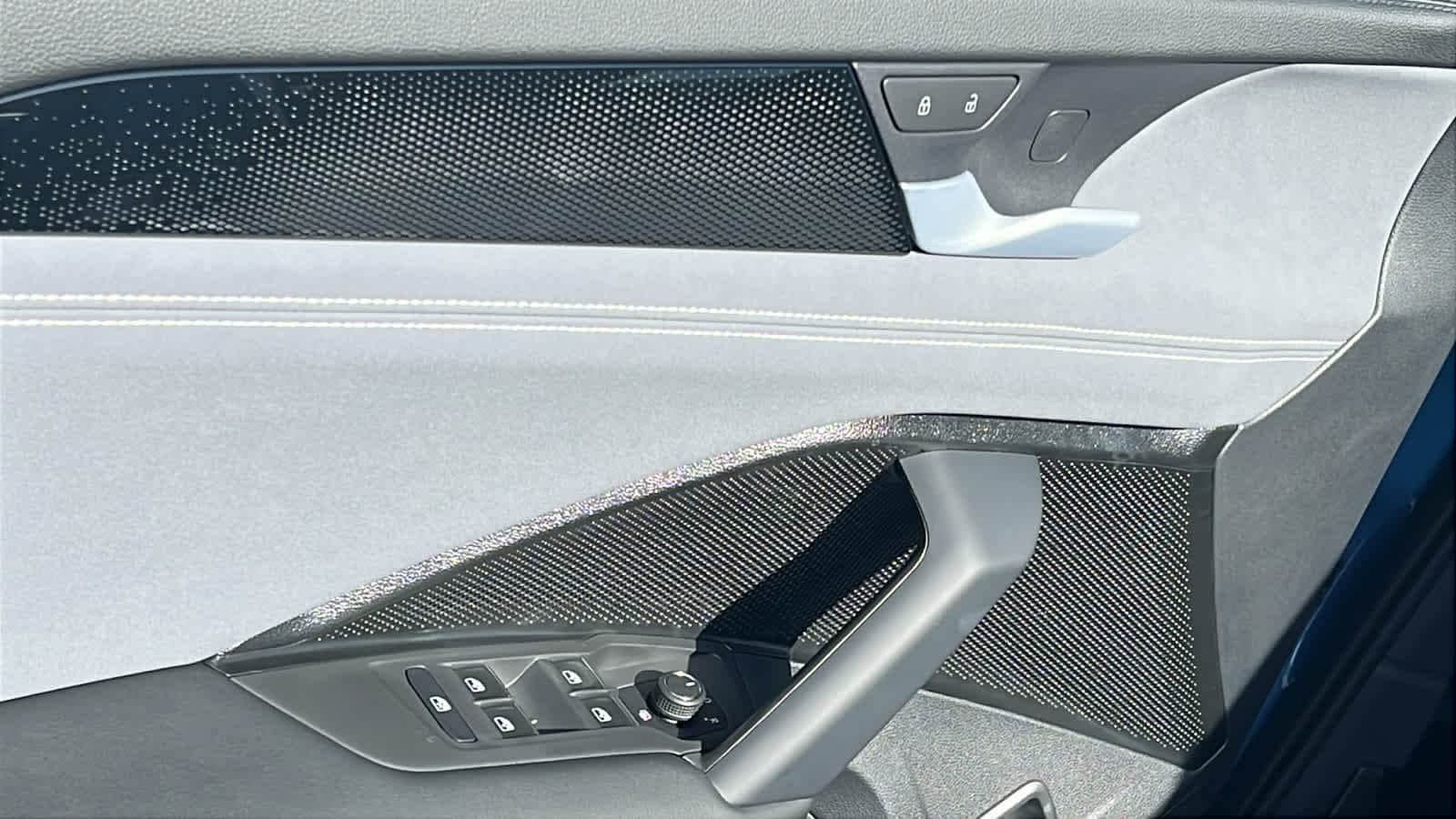 Thumbnail: 2026 Volkswagen Tiguan - 22