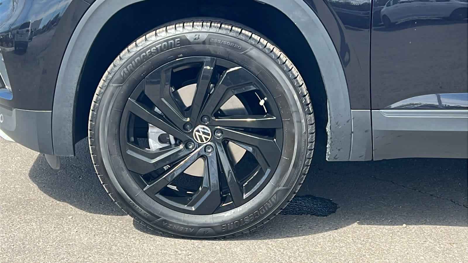 Thumbnail: 2022 Volkswagen Atlas - 9