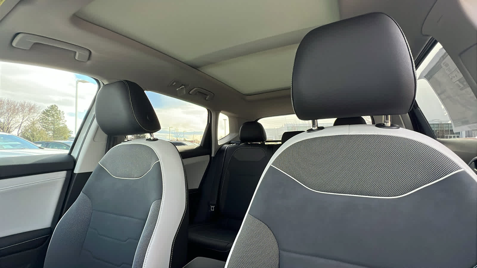 Thumbnail: 2026 Volkswagen Taos - 11