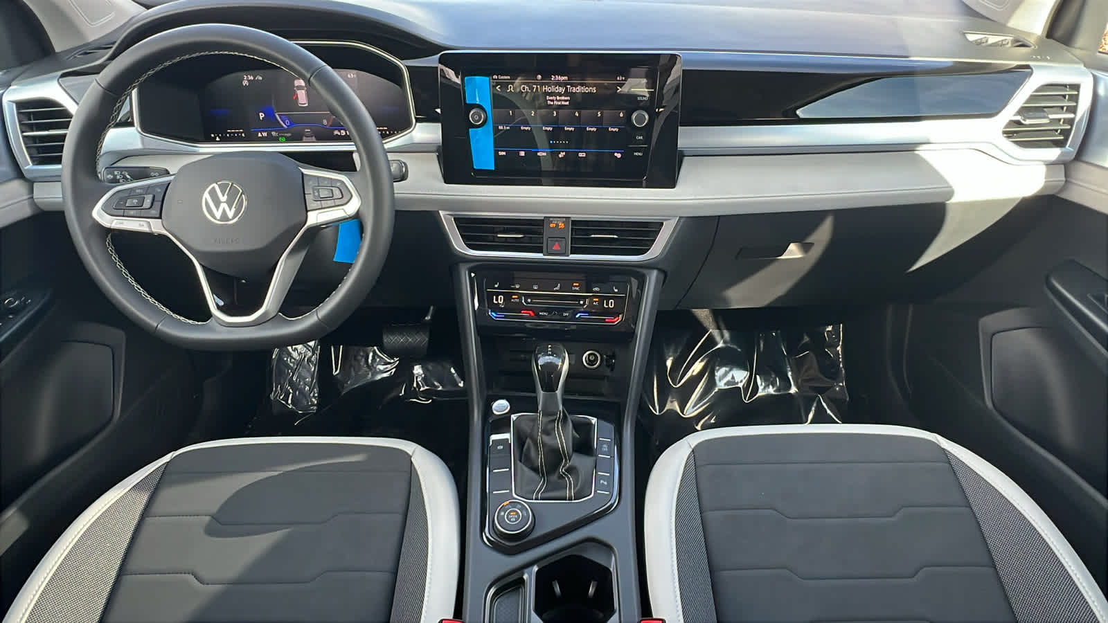 Thumbnail: 2026 Volkswagen Taos - 26