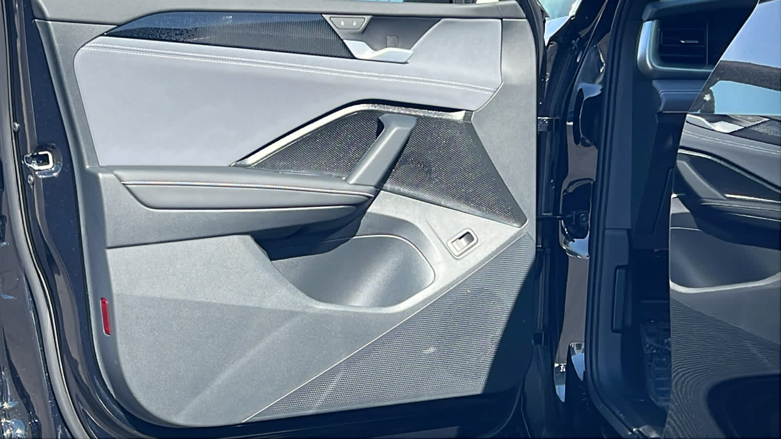 Thumbnail: 2026 Volkswagen Tiguan - 23