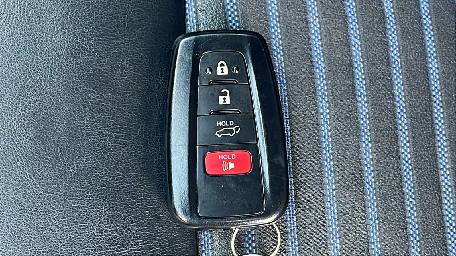 Thumbnail: 2024 Toyota RAV4 - 29