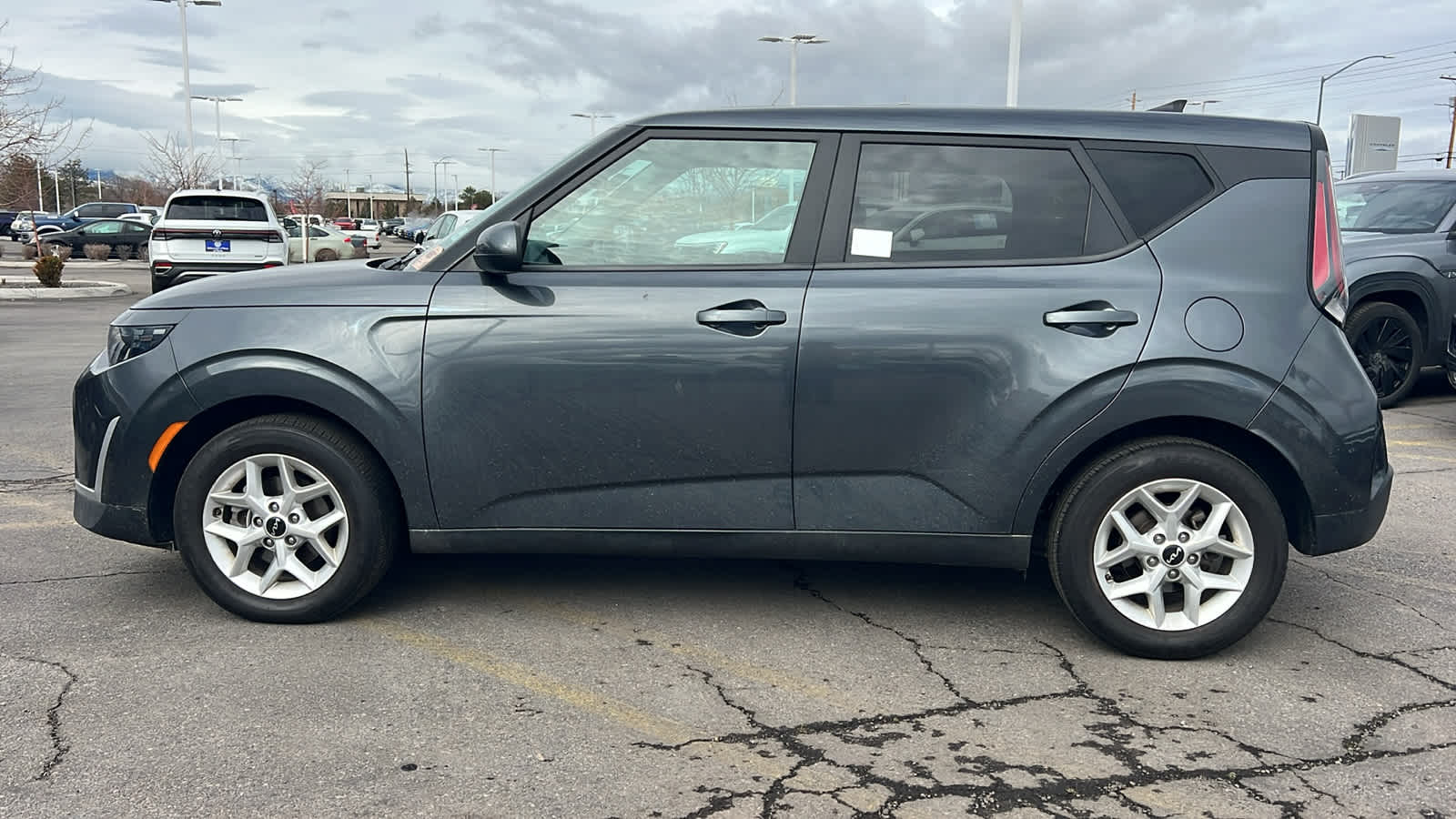 Thumbnail: 2023 Kia Soul - 8