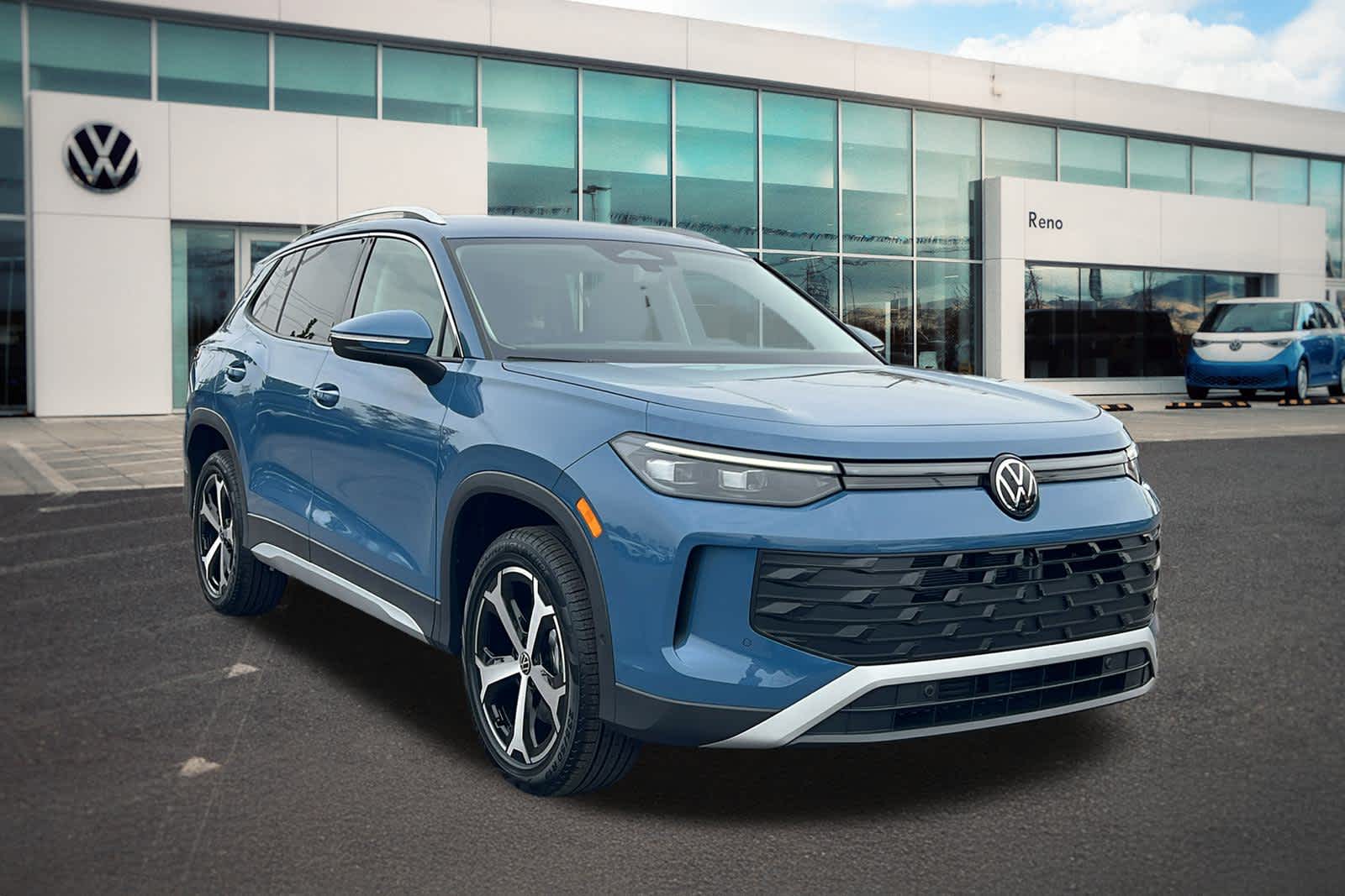 Thumbnail: 2026 Volkswagen Tiguan - 3