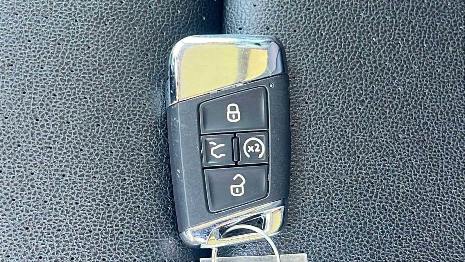 Thumbnail: 2023 Volkswagen Atlas - 29