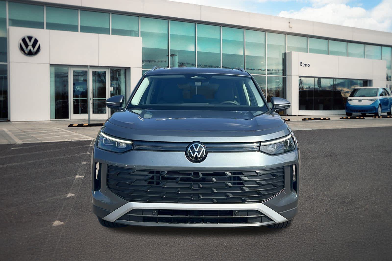 Thumbnail: 2025 Volkswagen Tiguan - 2