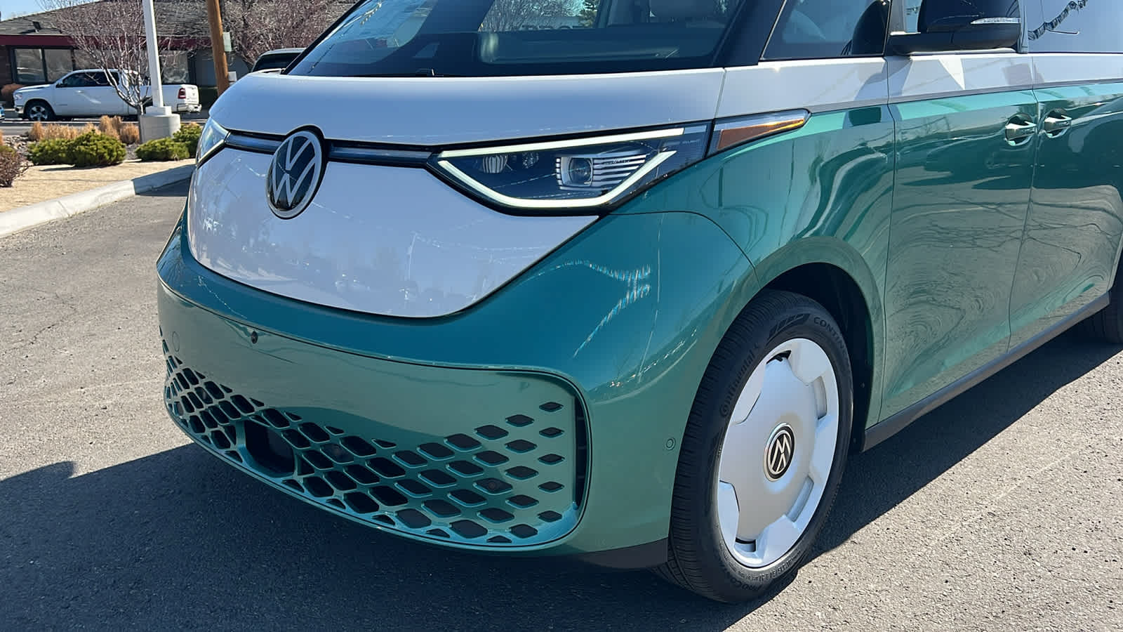 Thumbnail: 2025 Volkswagen ID.Buzz - 22