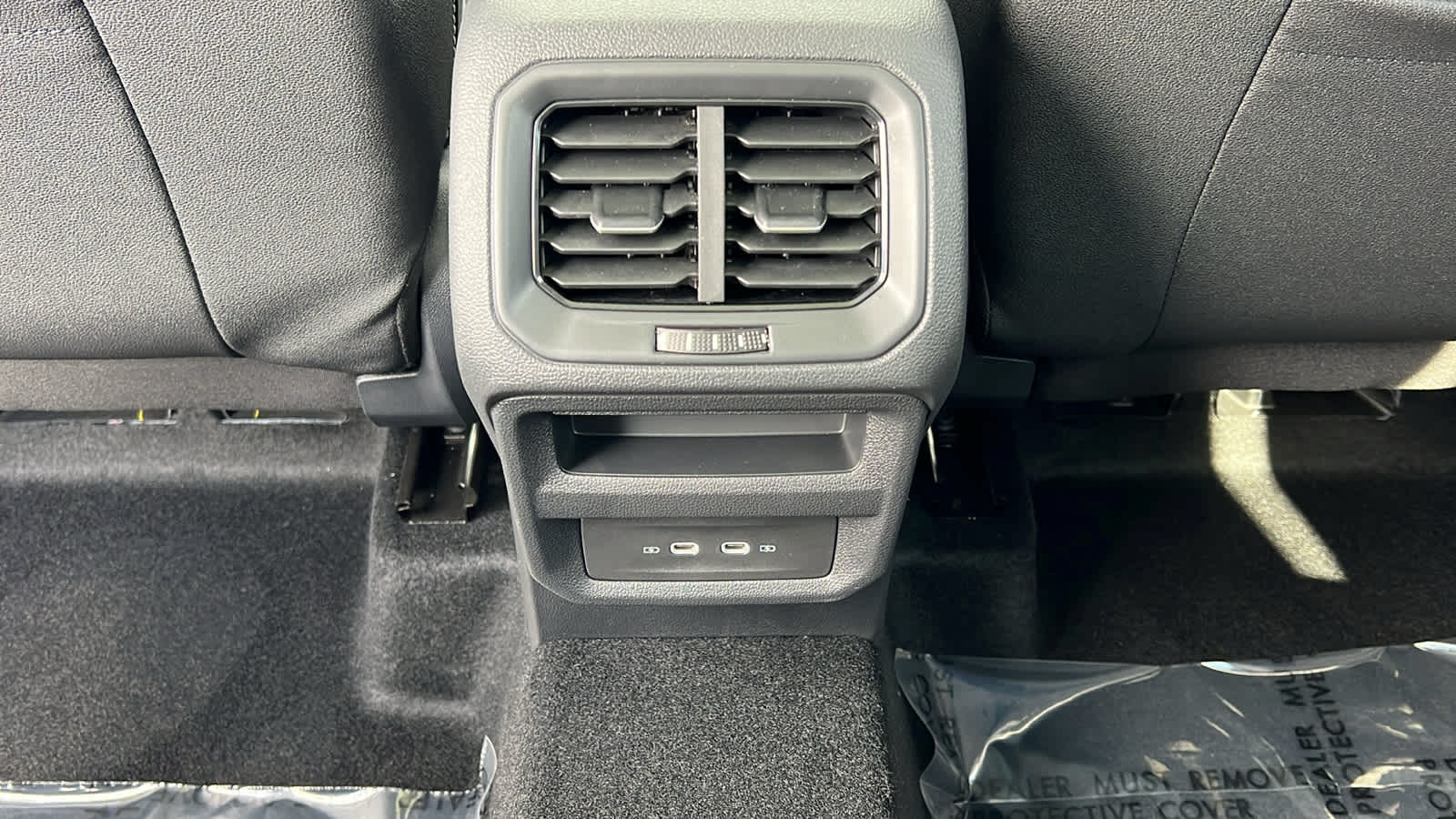 Thumbnail: 2026 Volkswagen Taos - 25