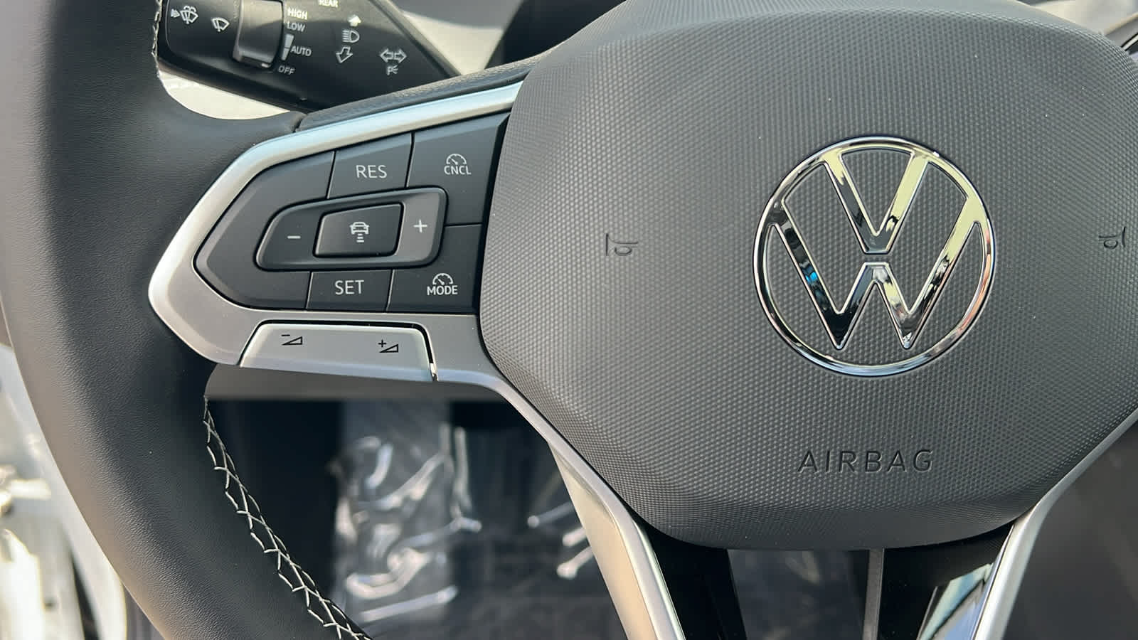 Thumbnail: 2026 Volkswagen Tiguan - 19