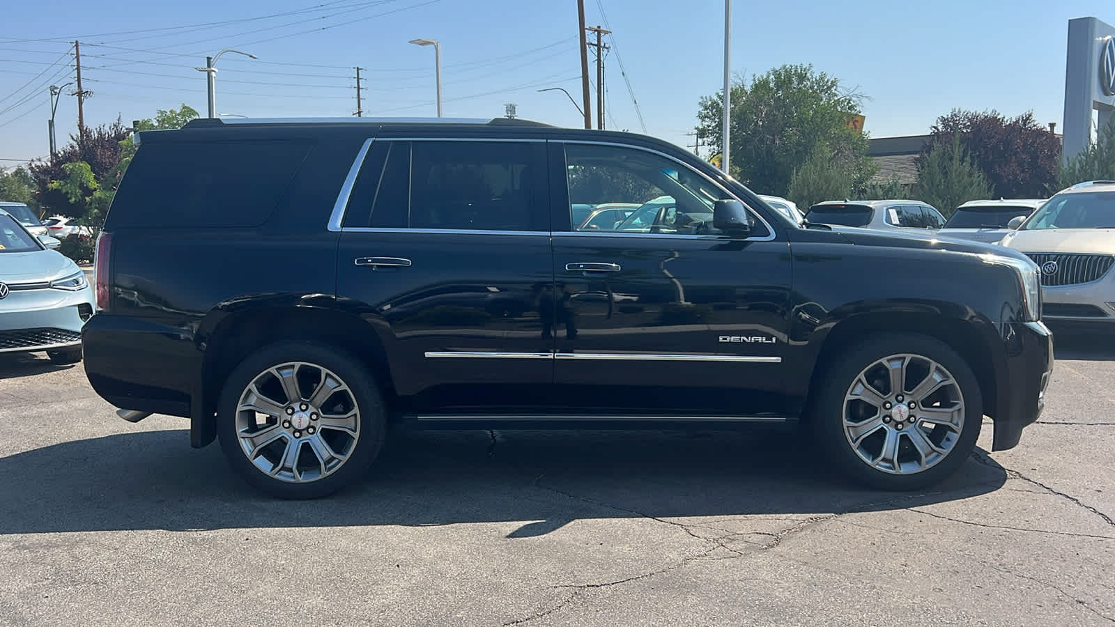 Thumbnail: 2015 GMC Yukon - 4