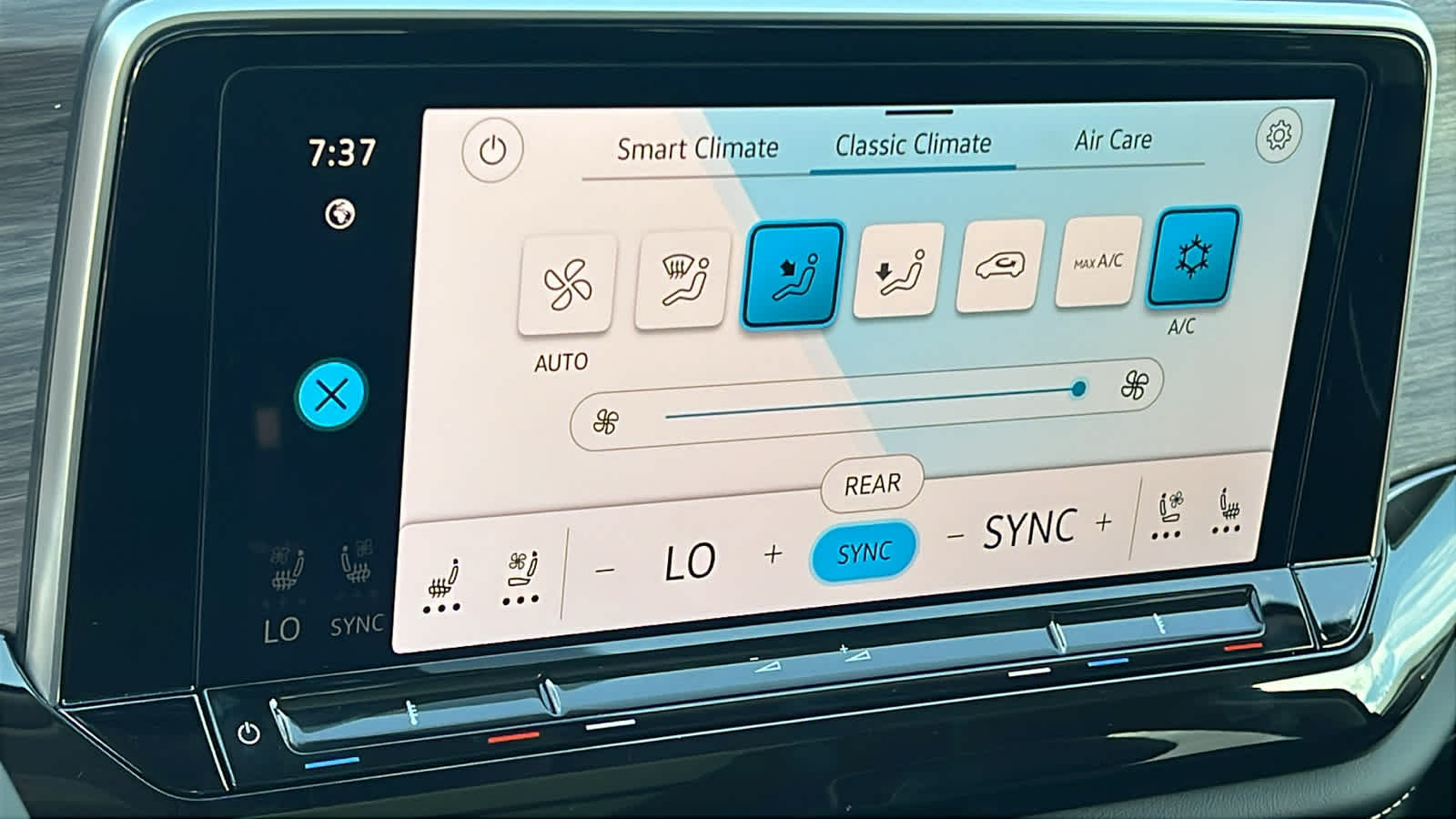 Thumbnail: 2026 Volkswagen Atlas - 14