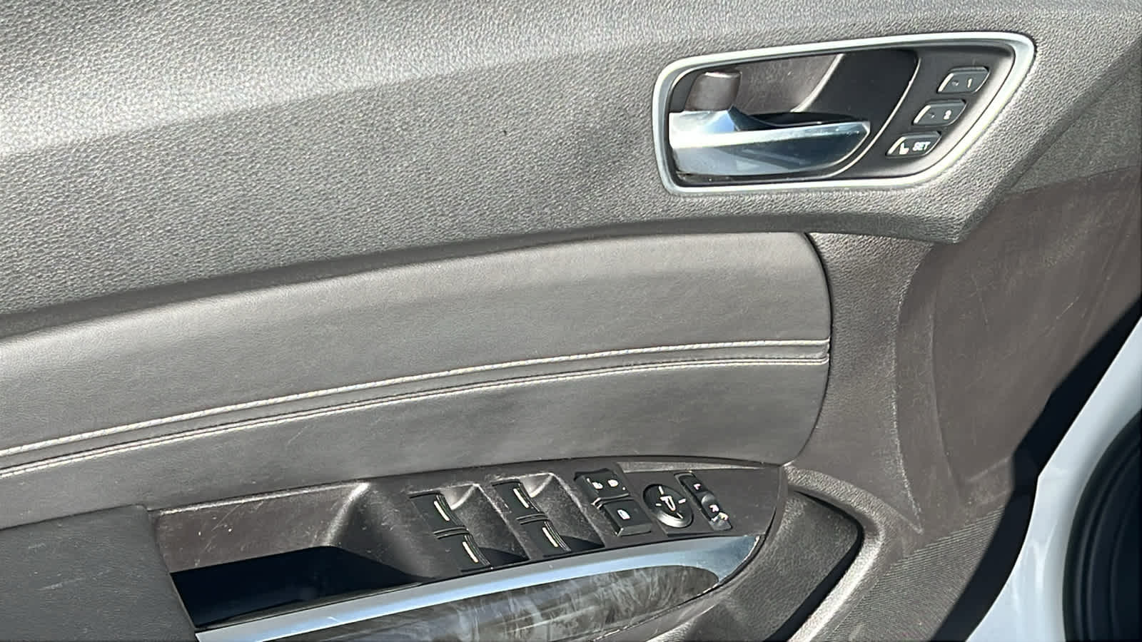 Thumbnail: 2018 Acura TLX - 22