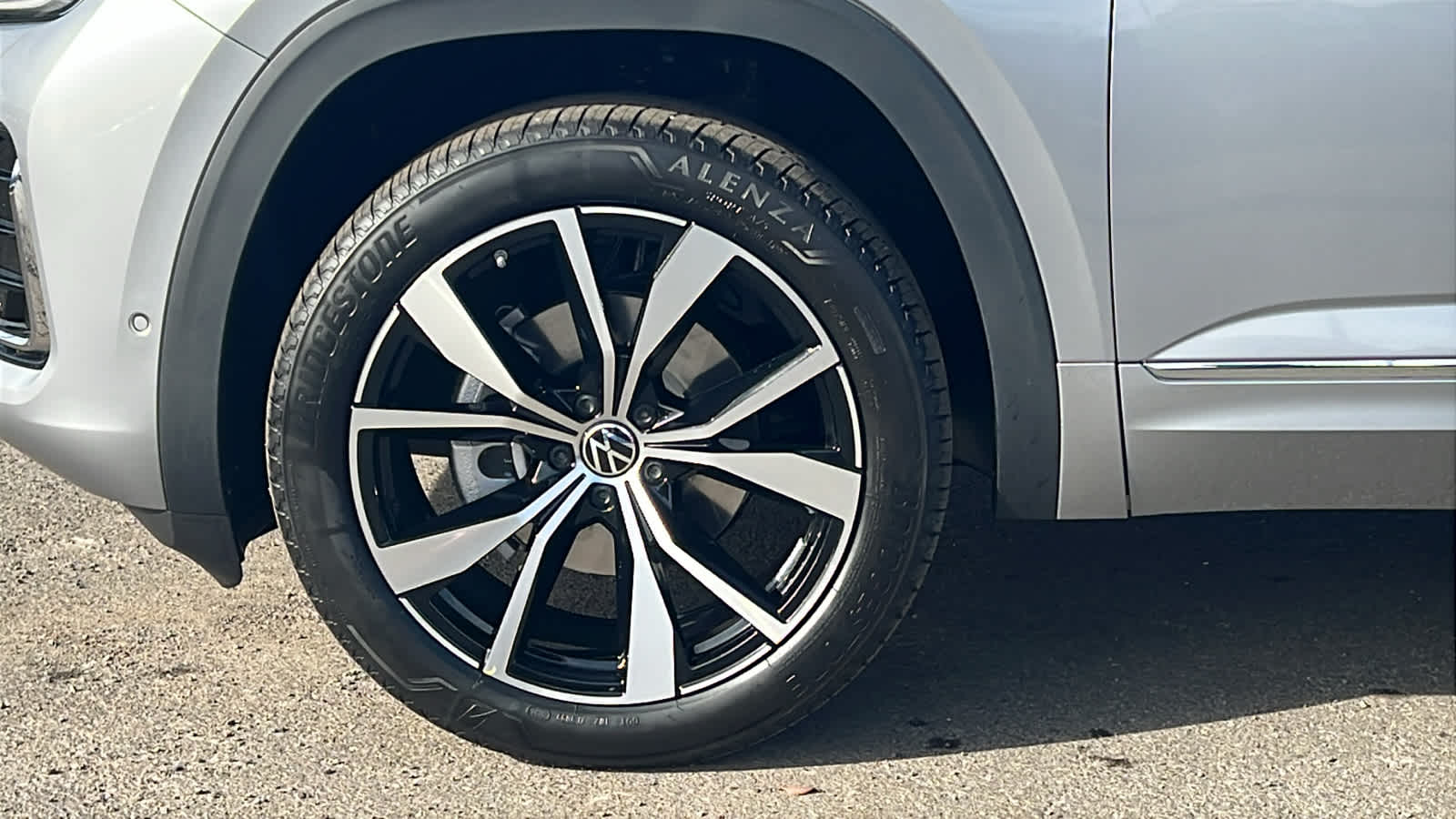 Thumbnail: 2026 Volkswagen Atlas - 9