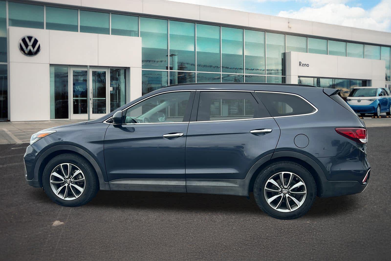 Thumbnail: 2017 Hyundai Santa Fe - 8