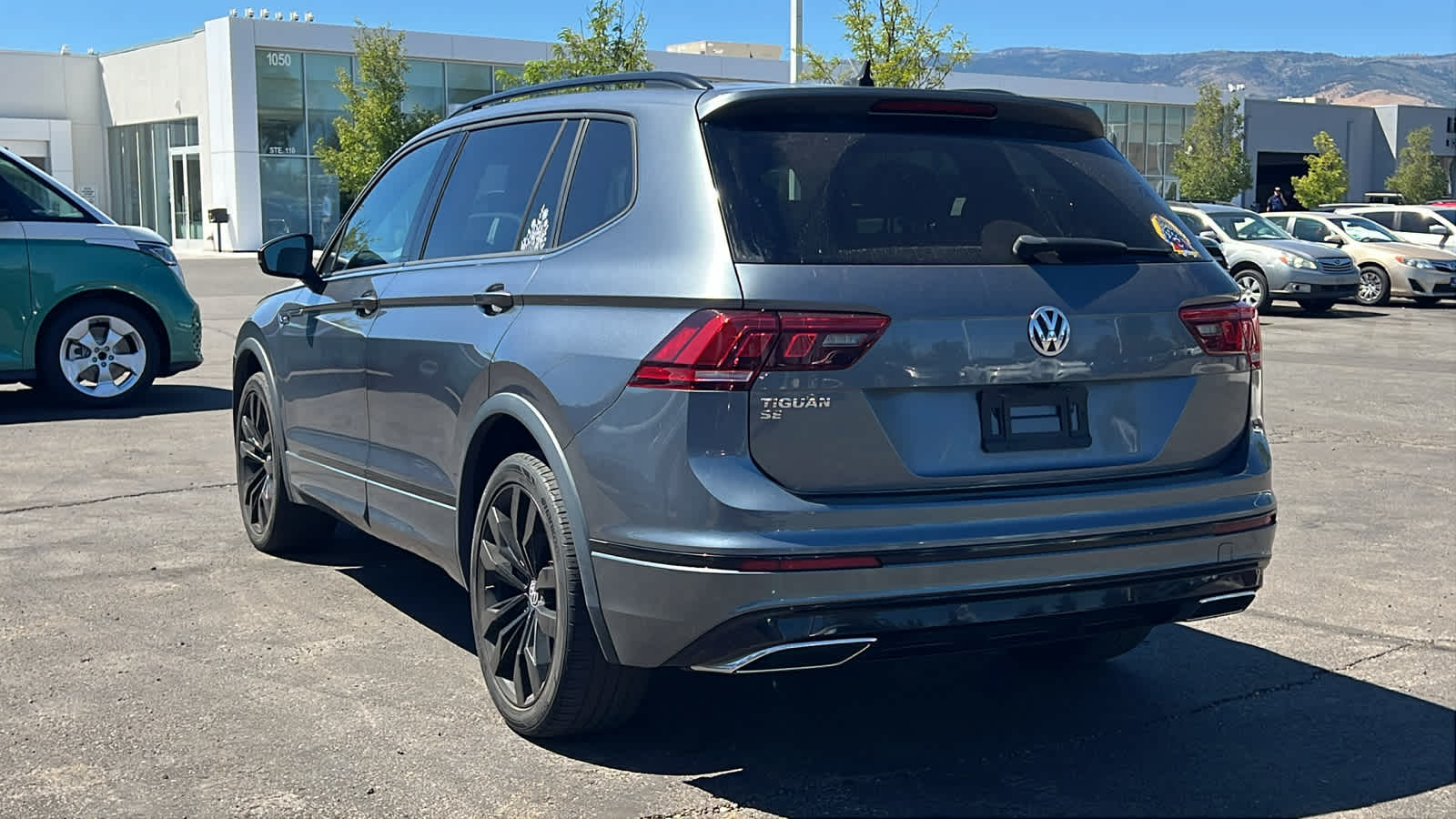 Thumbnail: 2021 Volkswagen Tiguan - 7