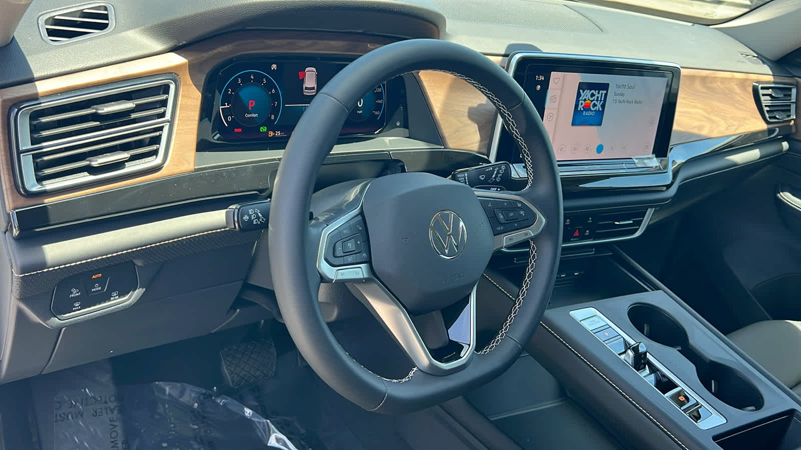 Thumbnail: 2026 Volkswagen Atlas - 10