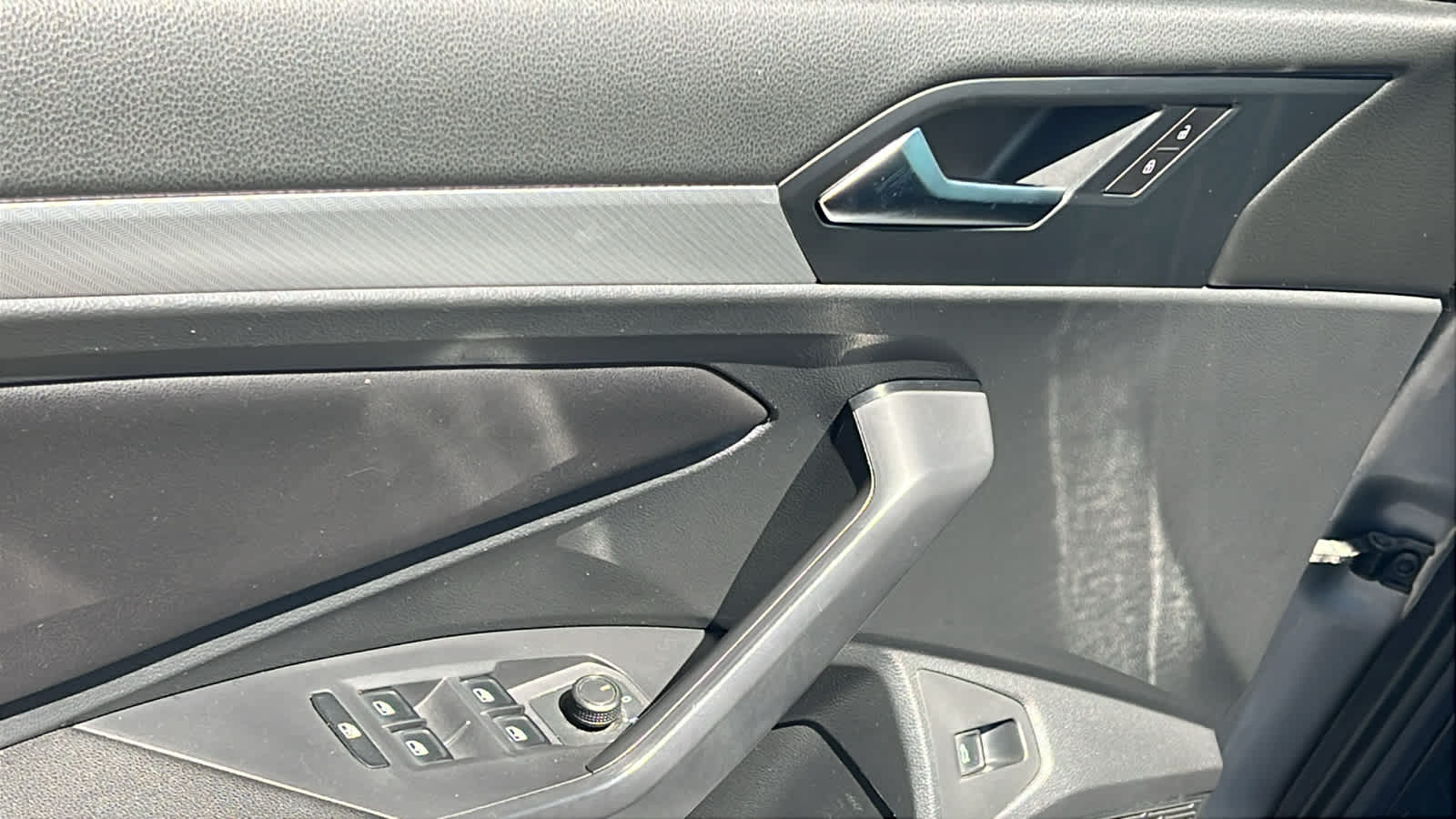 Thumbnail: 2019 Volkswagen Jetta - 22